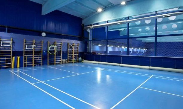 Спортивный зал для тенниса и гимнастики в Санкт-Петербурге