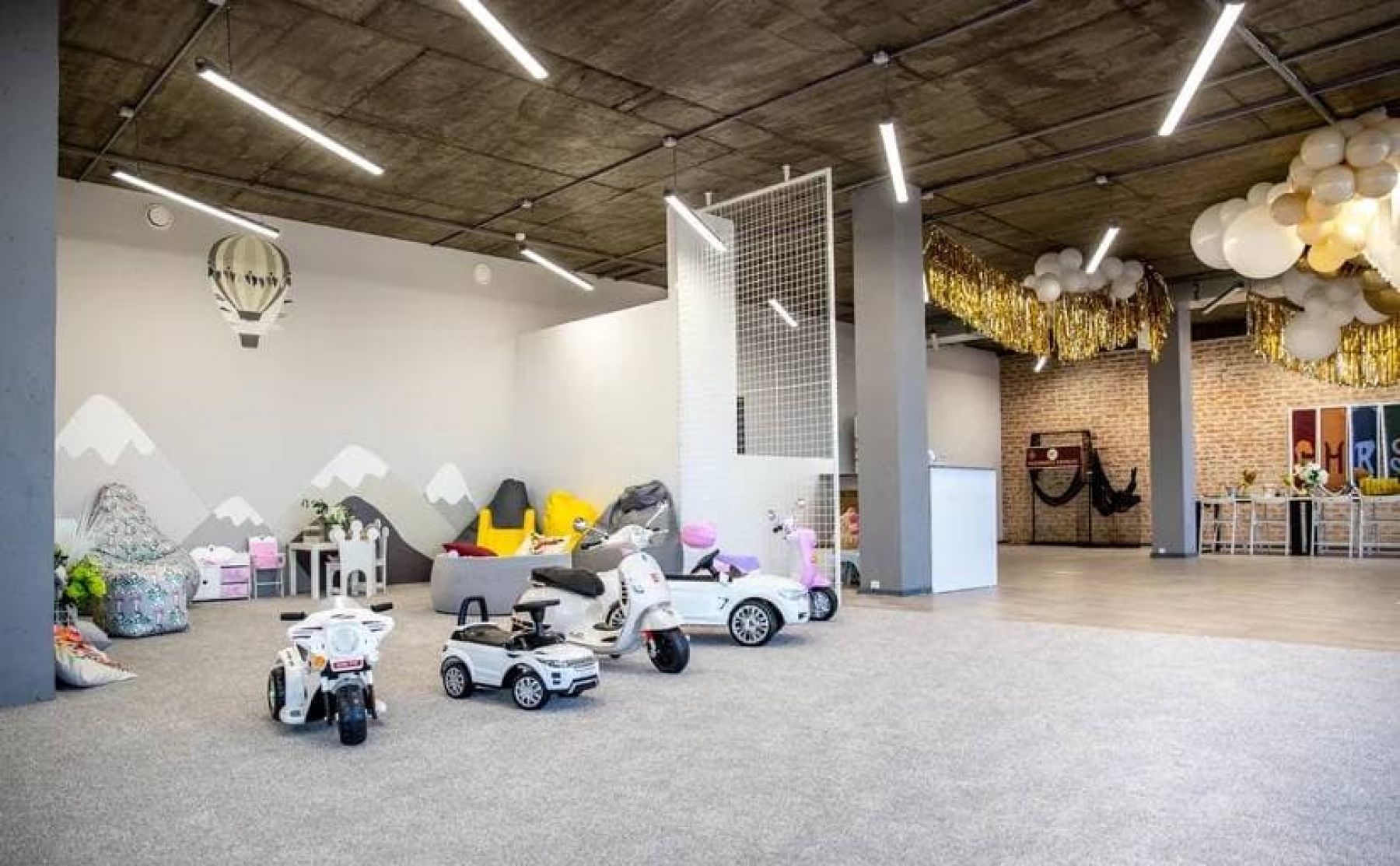 Уютная атмосфера в лофте Loft Mary