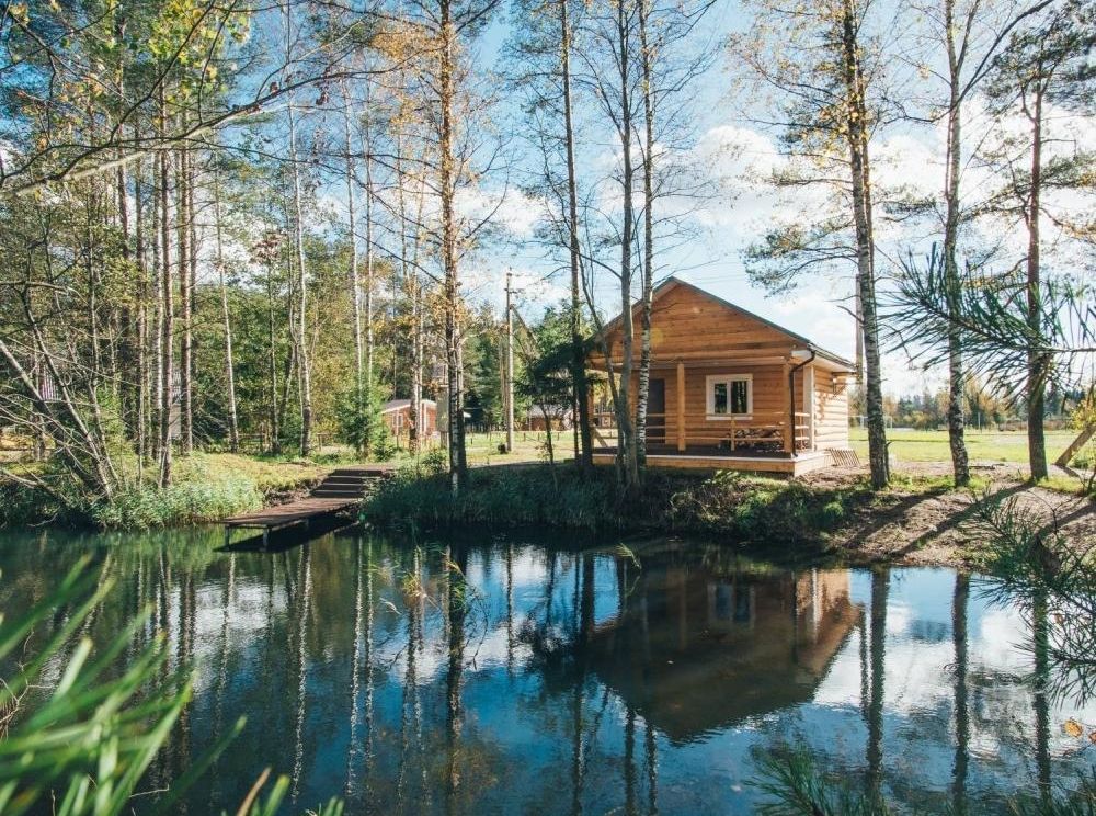 Детская площадка на базе отдыха