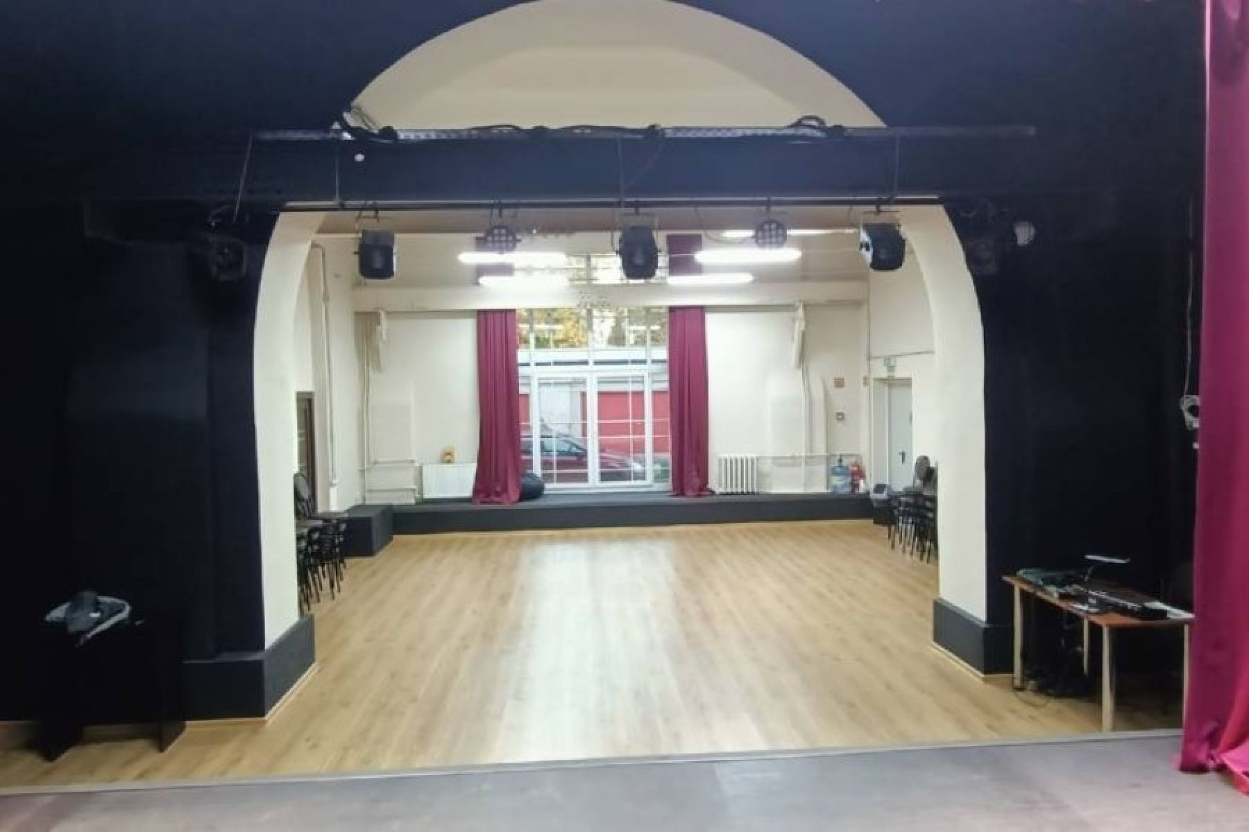 Гримёрка в лофте За Нарисованным Очагом