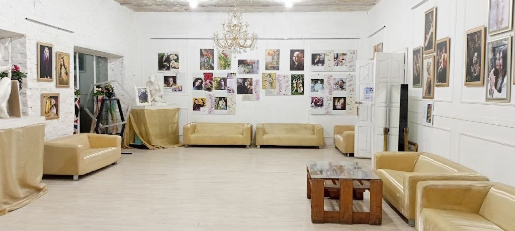 Лофт Алафузова в Казани - интерьер