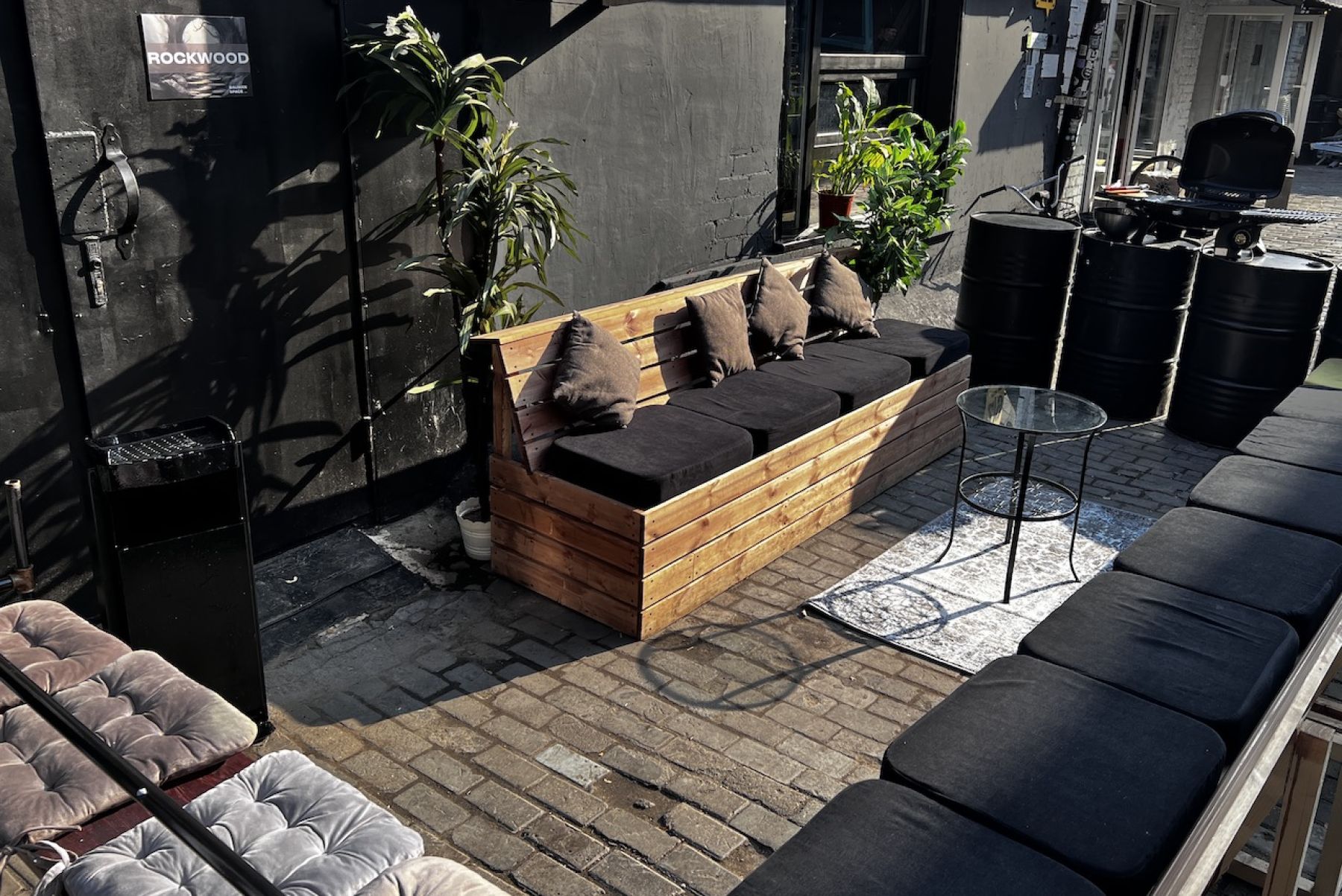 Техническое оборудование в лофте Rockwood