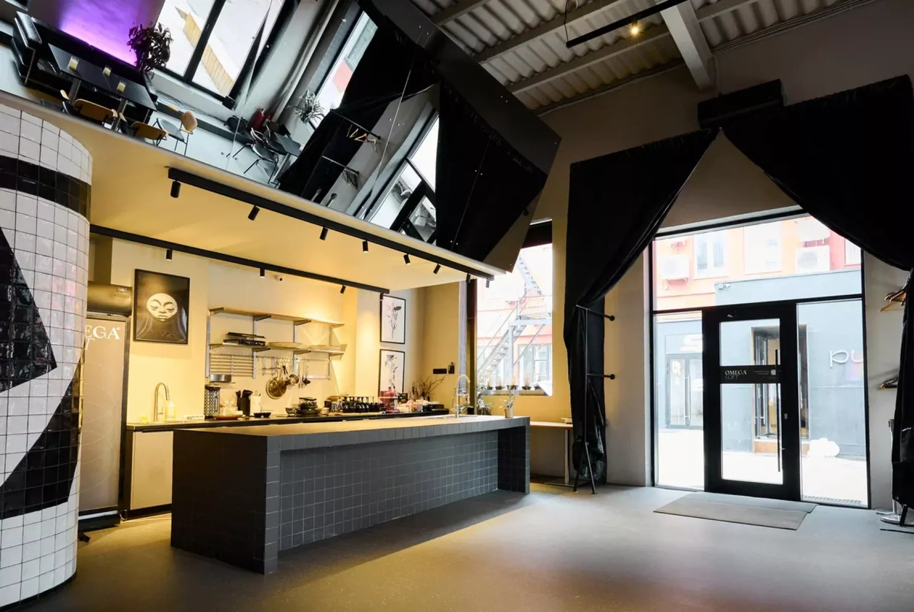 Веранда Омега Лофта для мероприятий