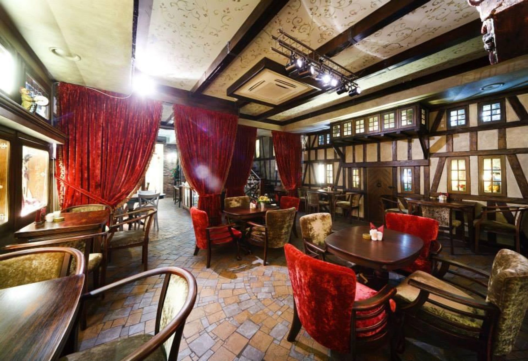 Декор ресторана Puppen Haus