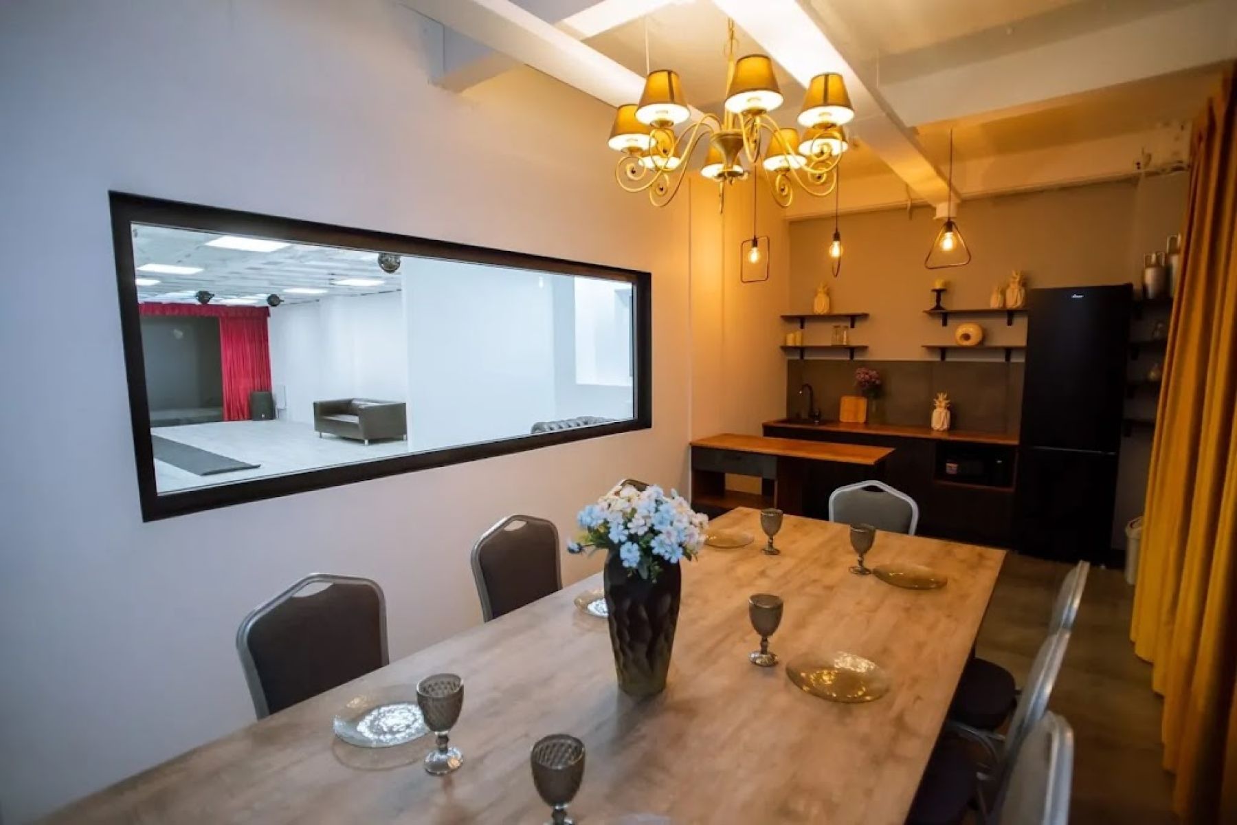 Лофт Точка 27 - пространство для праздников