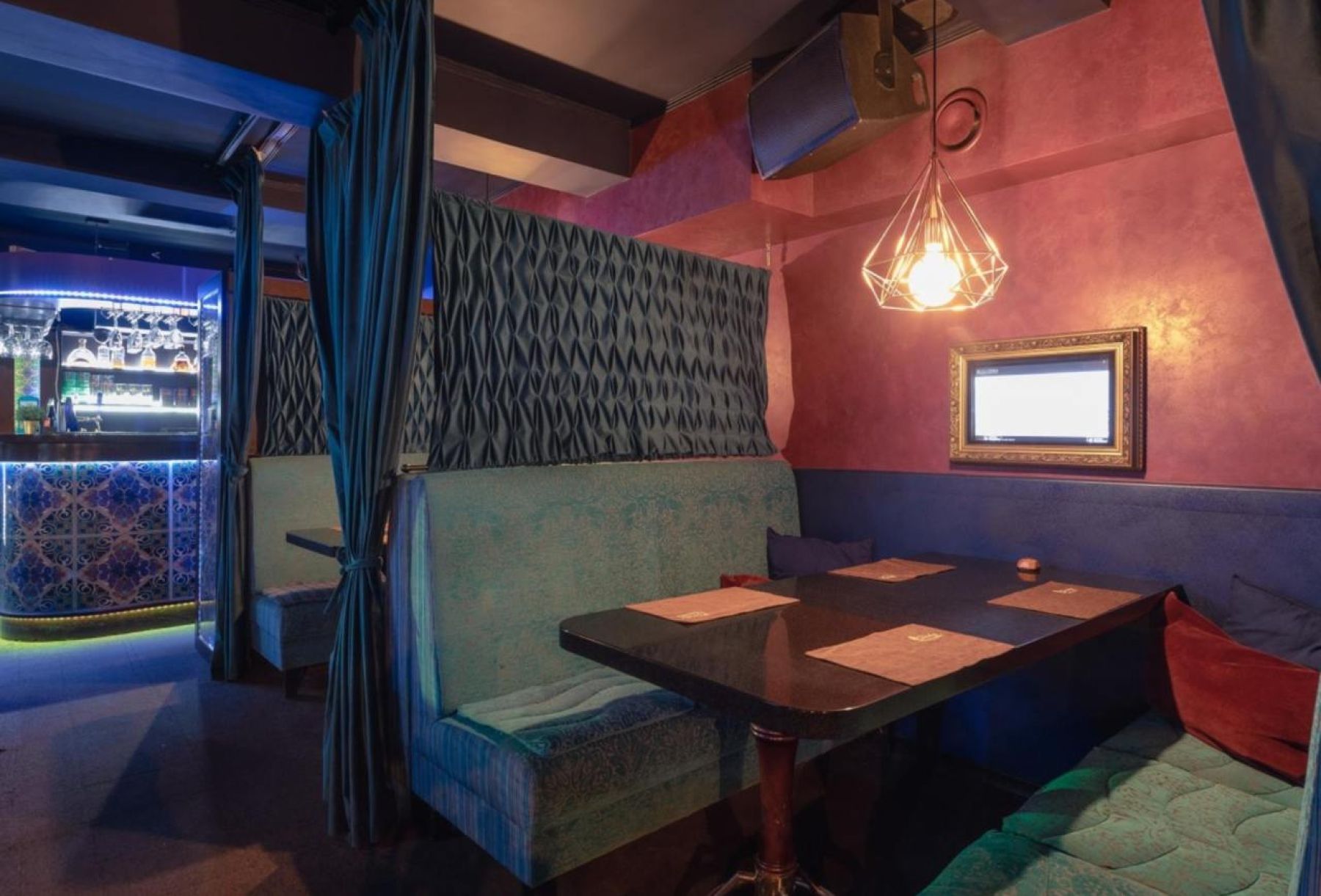 Кальян и напитки в ресторане Shisha