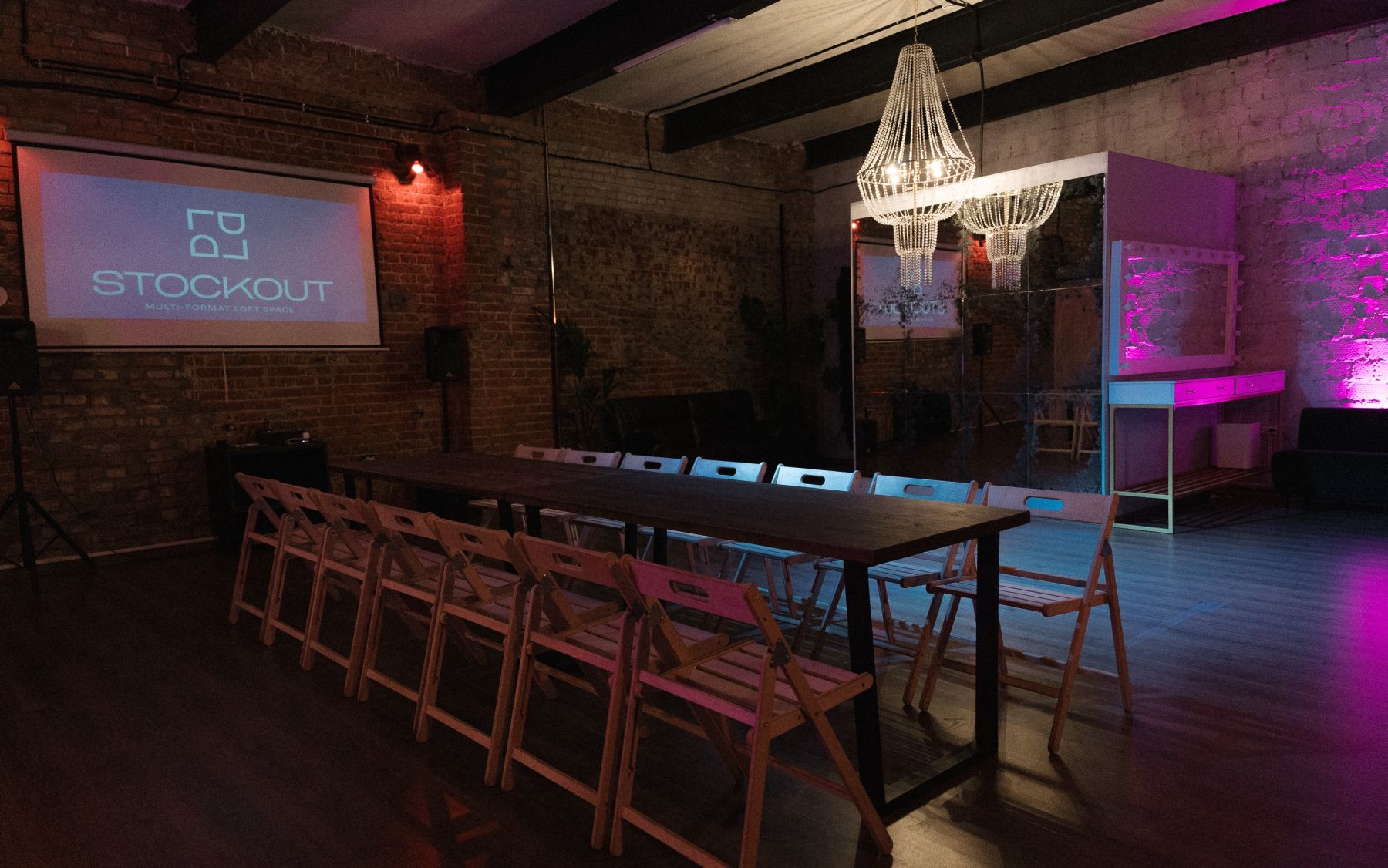 Лофт СтокАут - просторное помещение для мероприятий
