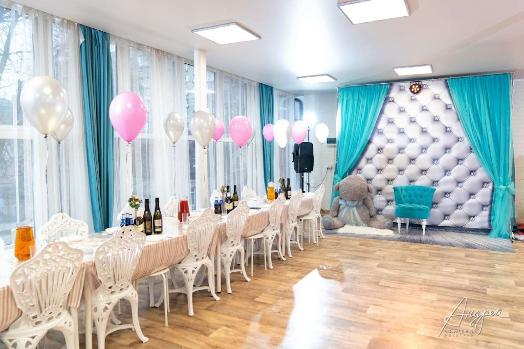 Сезонная фотозона в лофте Карамель