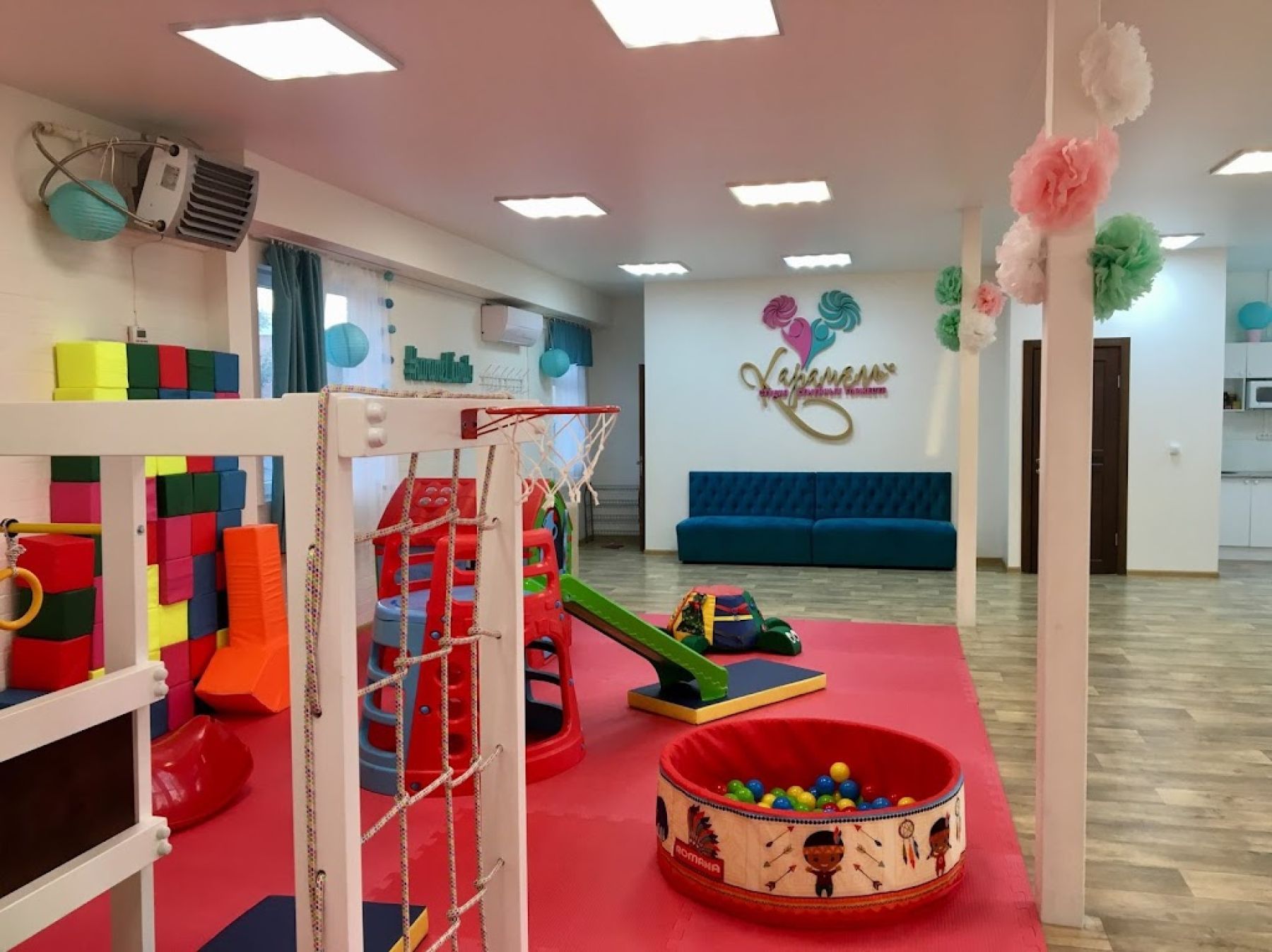 Кэнди-телега - сладкий стол для мероприятий