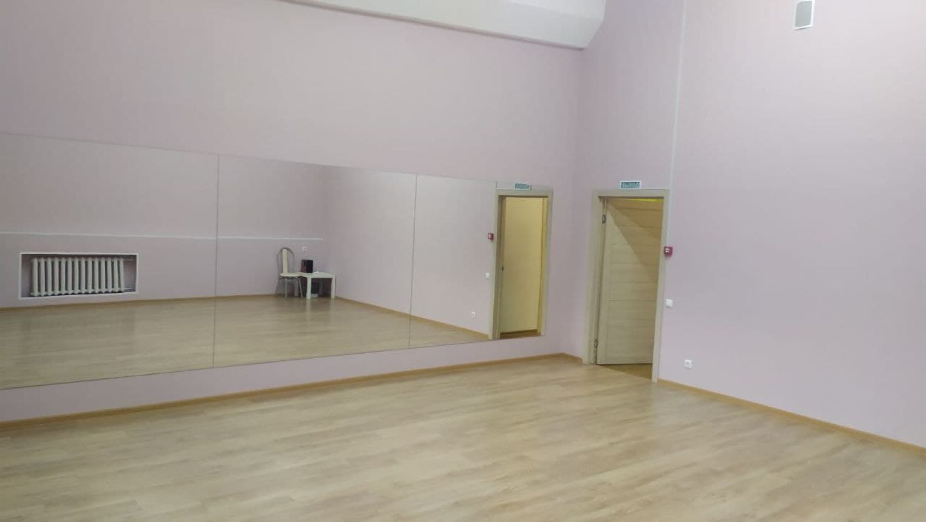 Танцевальный зал Bossa Nova, оборудование