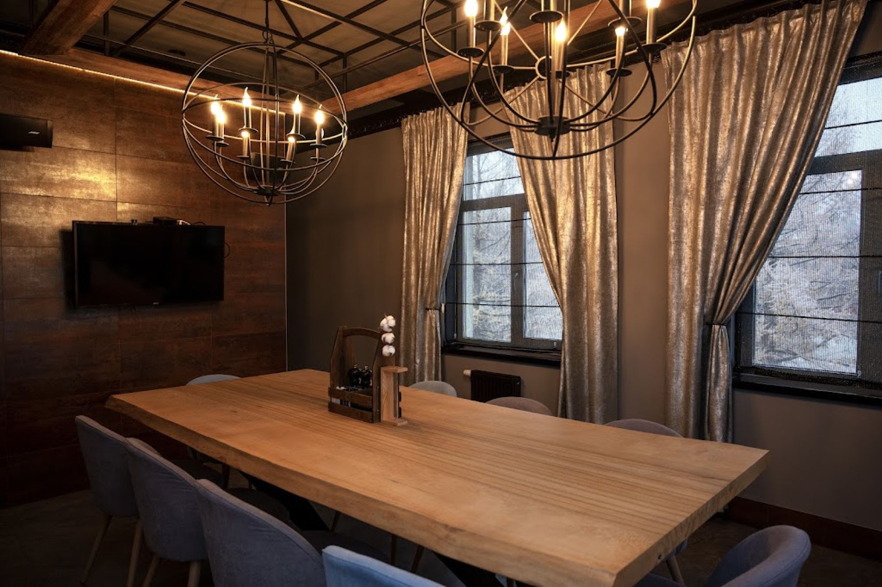 Велком-зона лофт-ресторана «Мануфактура»