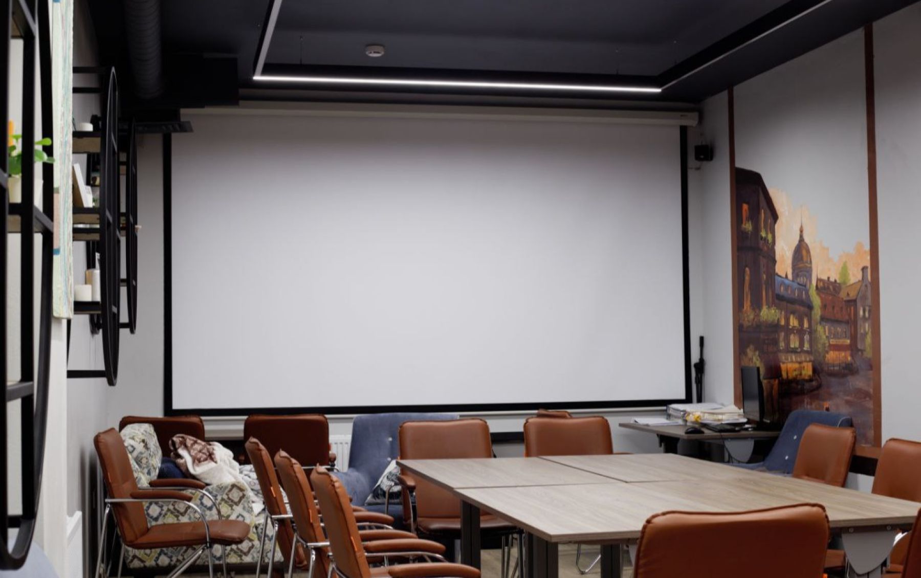 Технически оснащенное пространство для мероприятий в Санкт-Петербурге