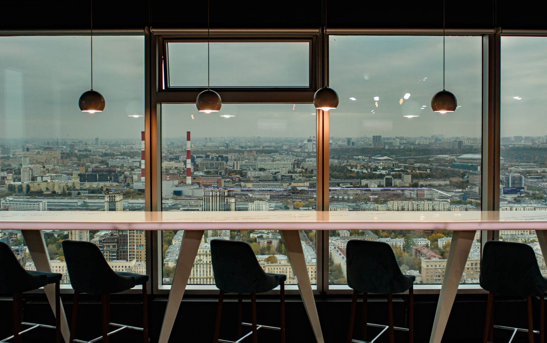 Панорамный вид из Imperia Sky Loft в Москва-Сити