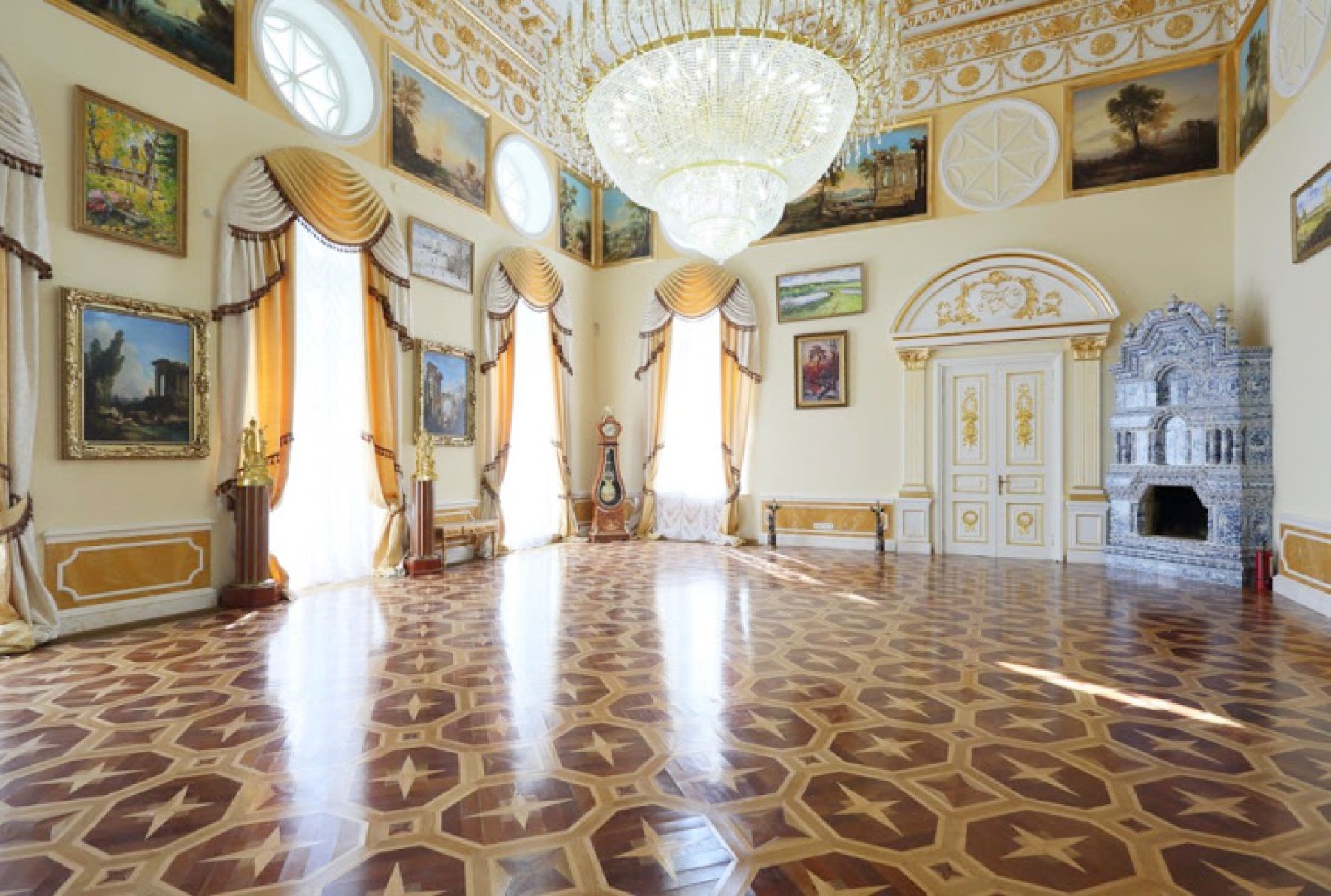 Зал для мероприятий в Дворце Елизаветино