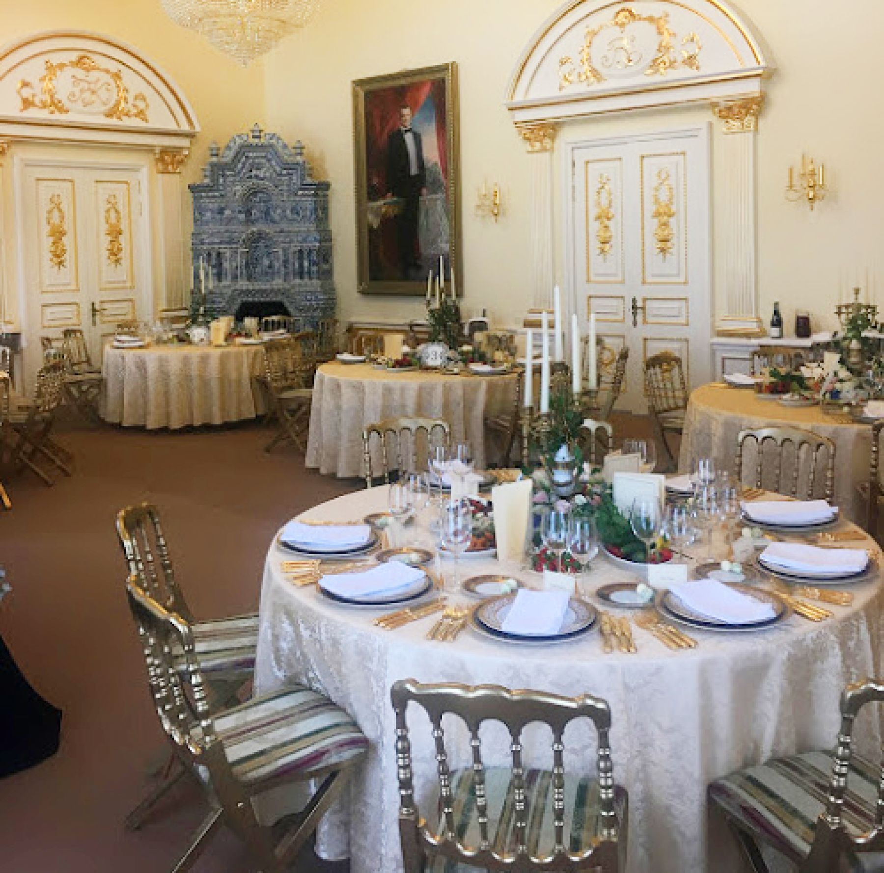 Интерьер ресторана Дворец Елизаветино