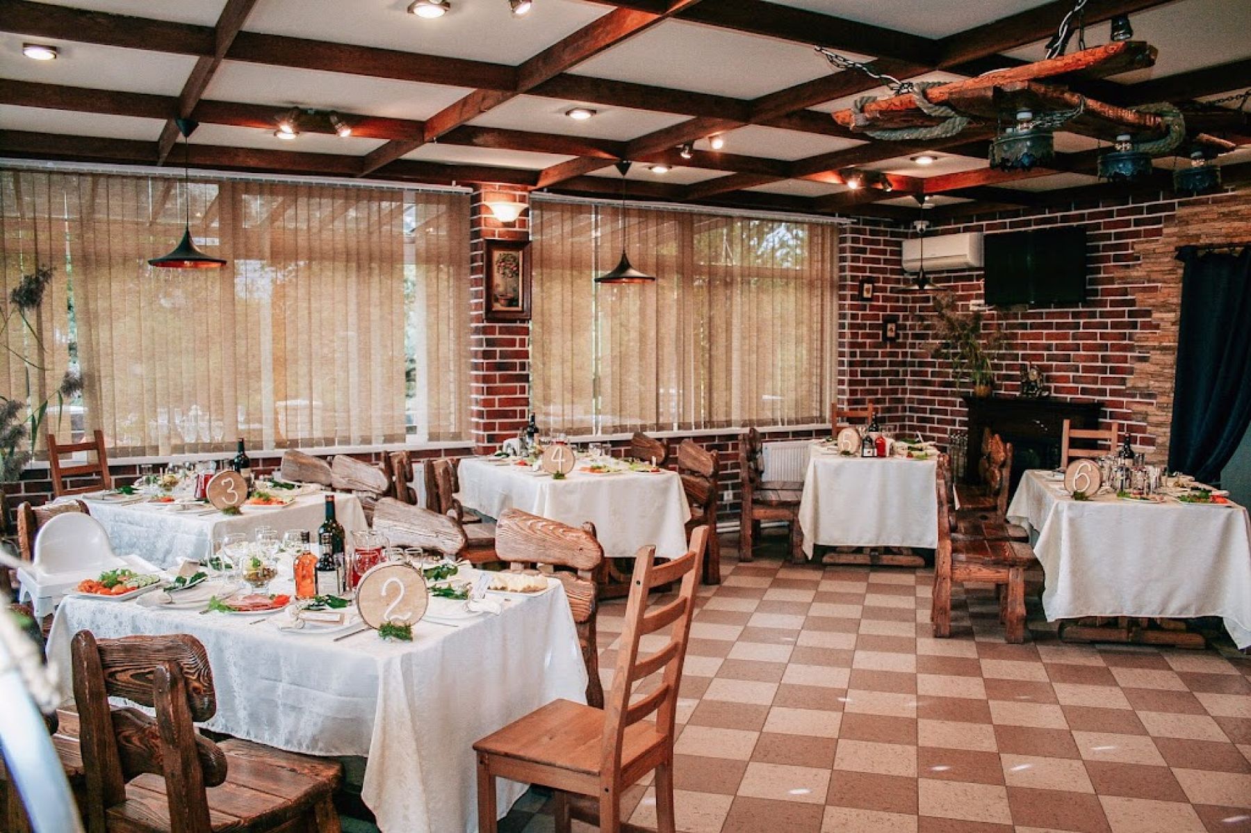 Банкетный зал ресторана «Сказка»