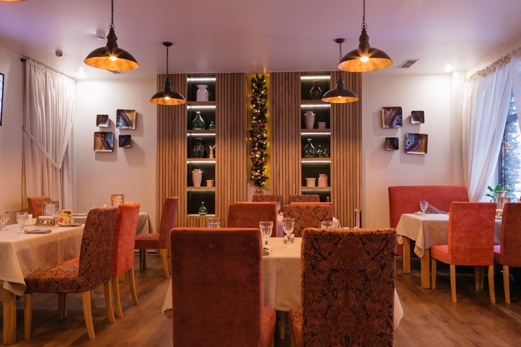 Грузинские блюда в ресторане Мацони