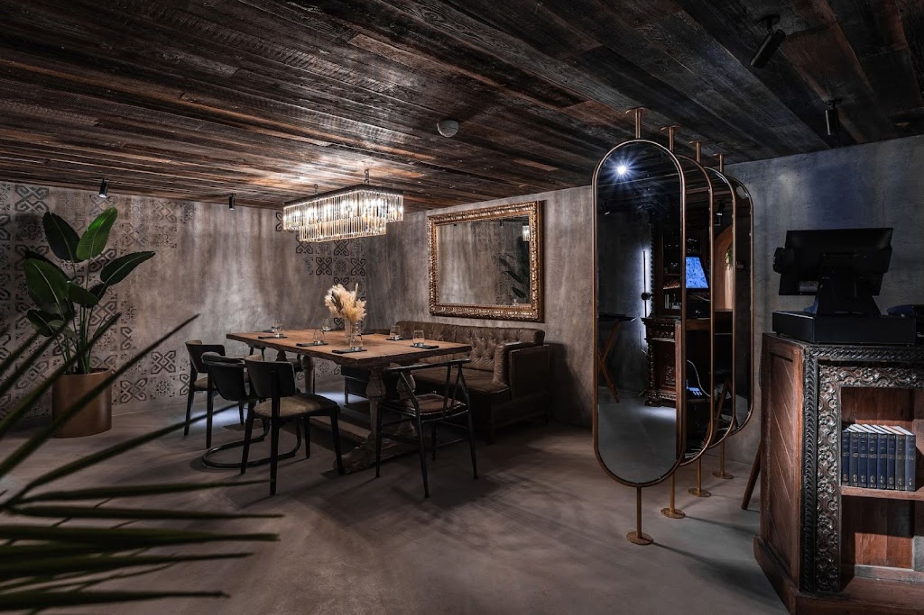 Комфортное место для отдыха в ресторане TSINIST