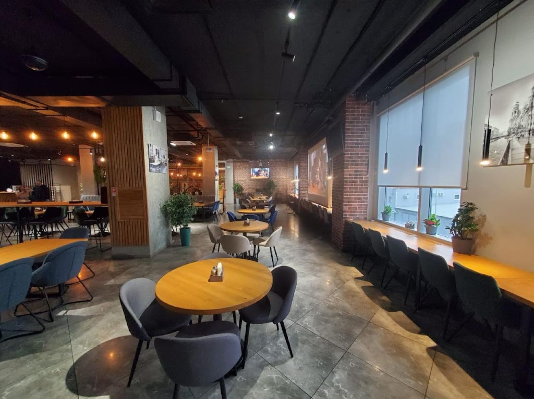 Зал для мероприятий в ресторане "Соус"