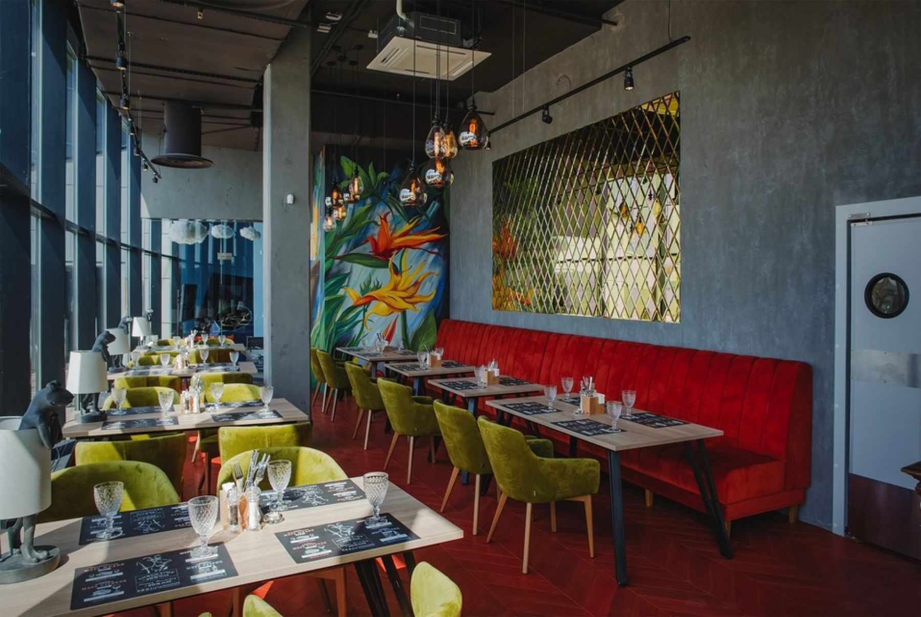 Гастропаб Коза Дереза. Море - интерьер