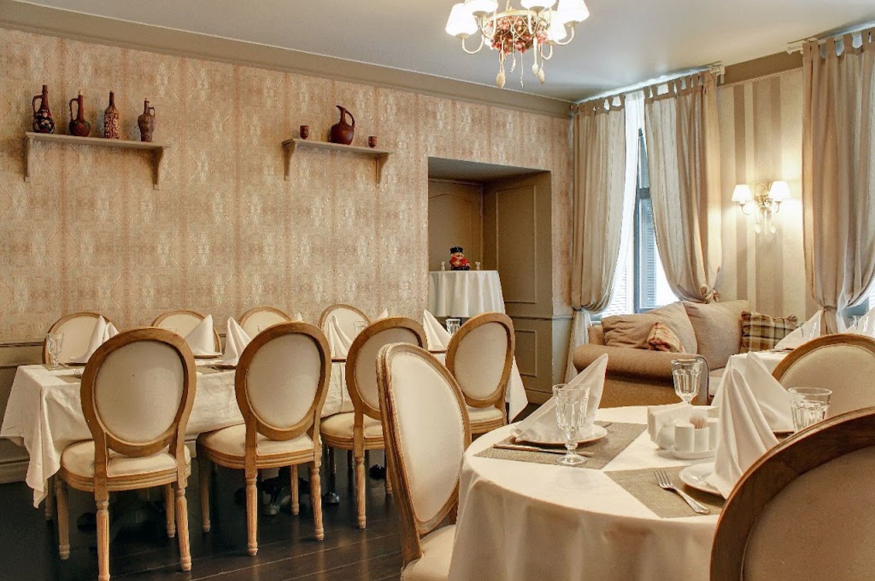 Интерьер грузинского ресторана Tefsi