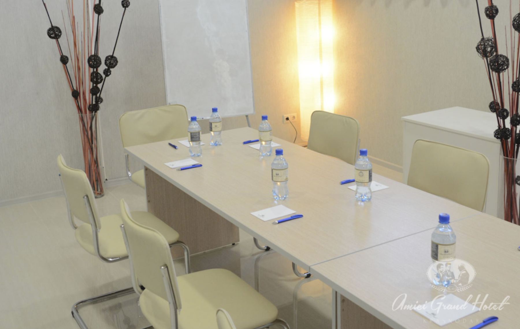 Выбор блюд в ресторане AMICI