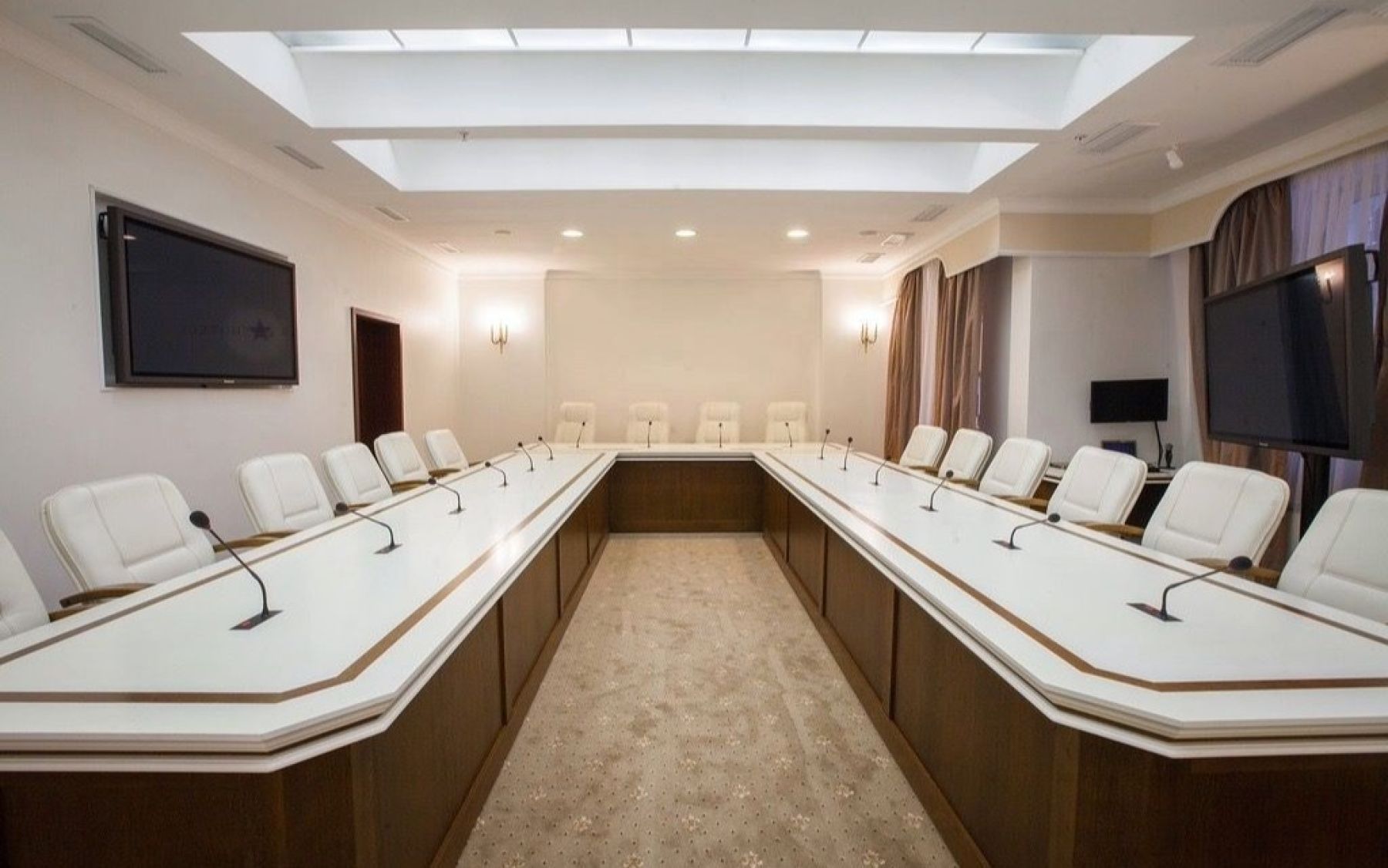 Конференц-зал на Полянке в Москве