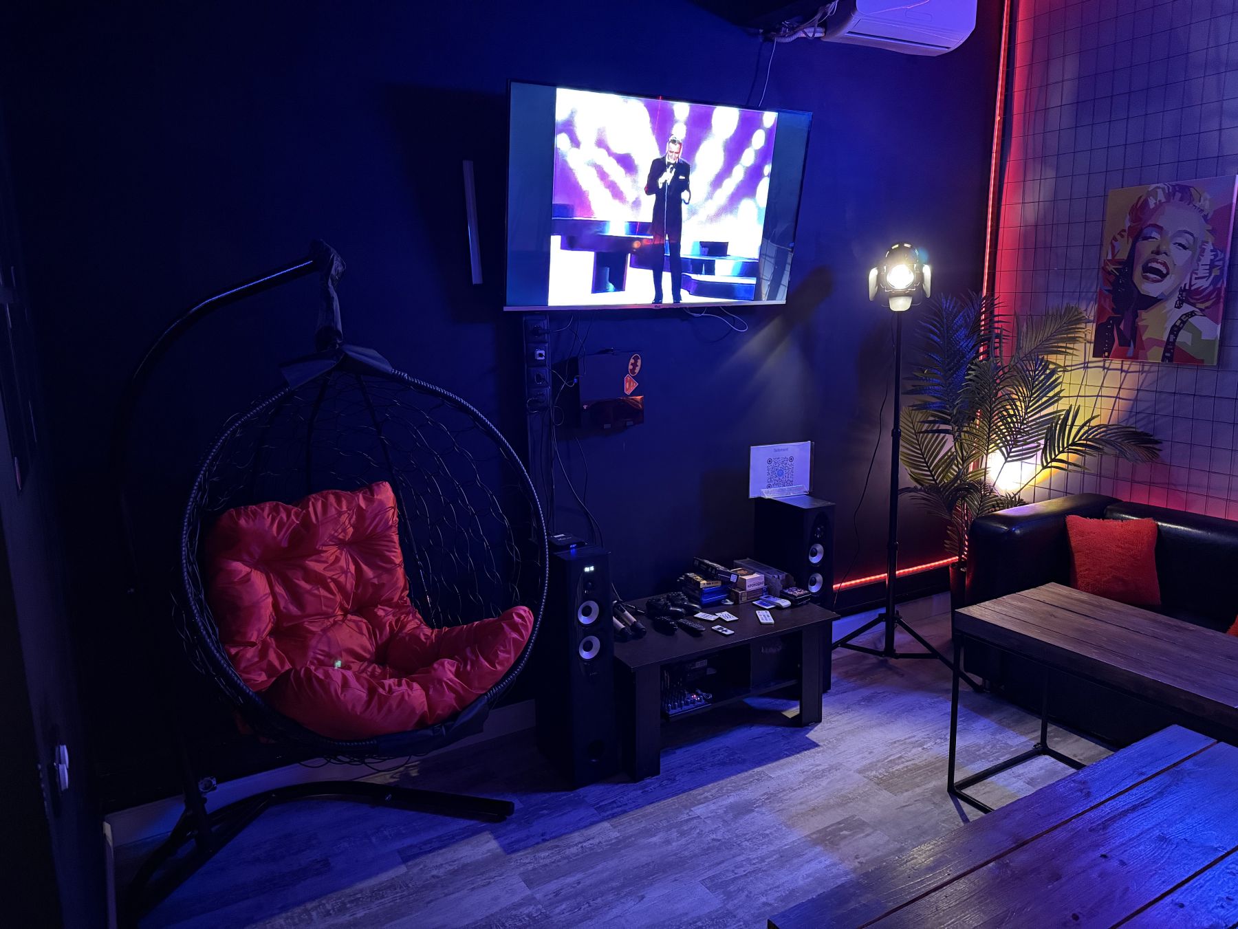 Пространство для вечеринок в лофте на Бауманской