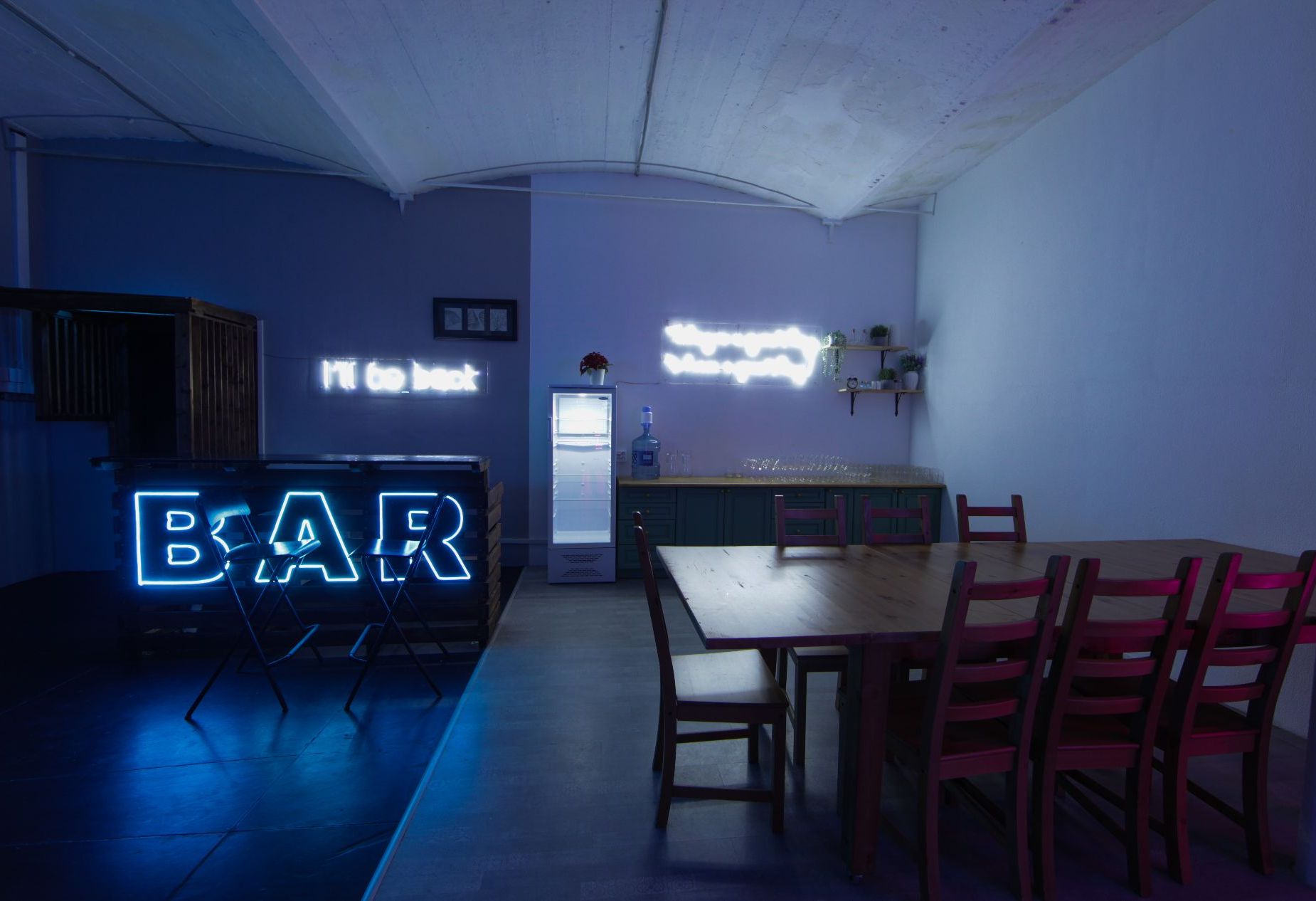 Зона для курения и отдыха в лофте