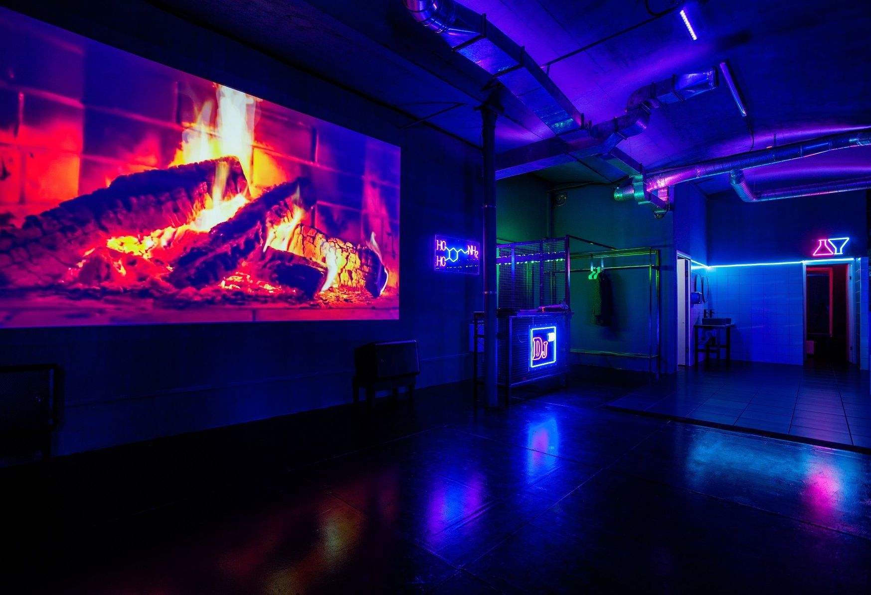 Джакузи на 6 человек в лофте на пл. Ильича