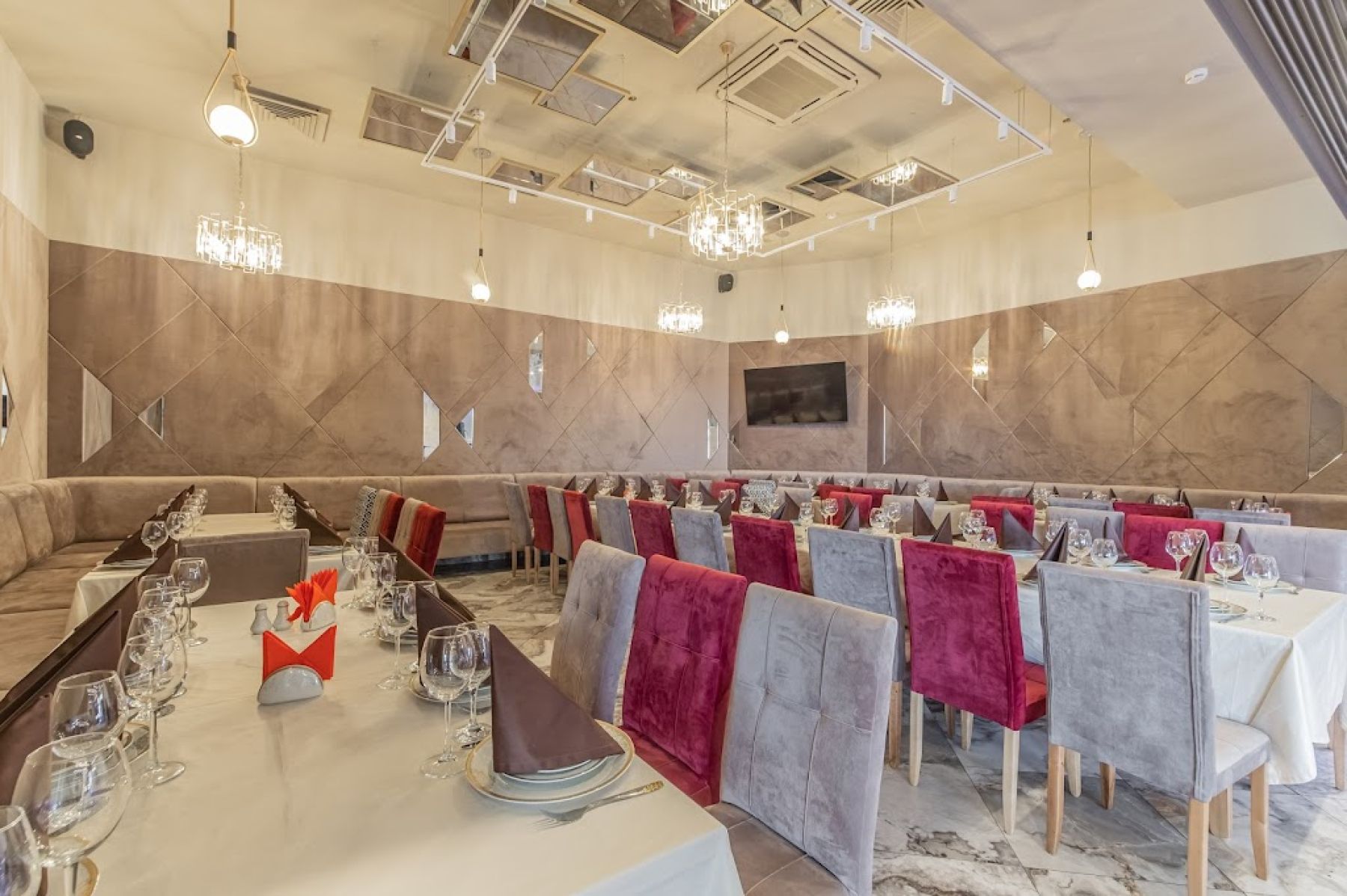 Зал Euphoria для мероприятий - фото