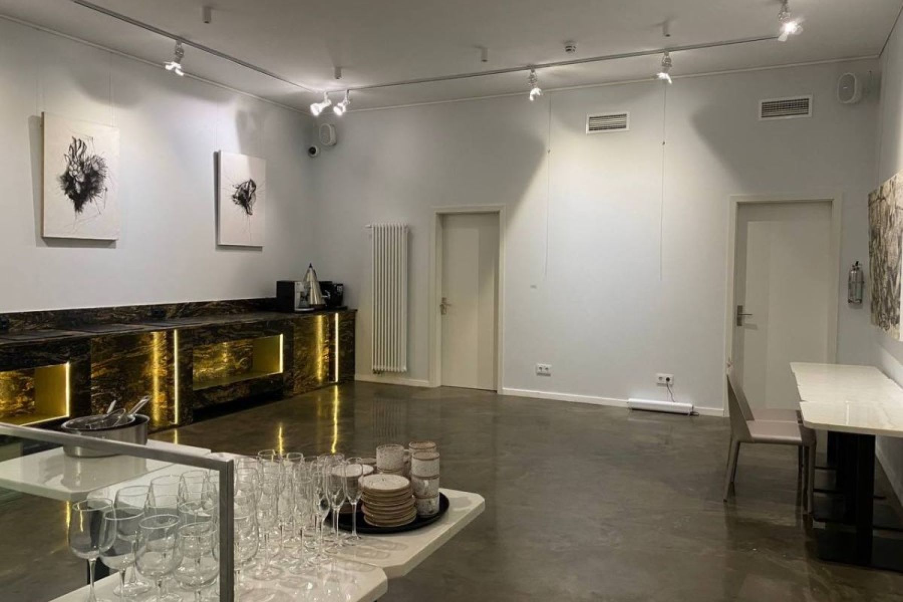 Просторный зал Арт-лофта «Артбокс»