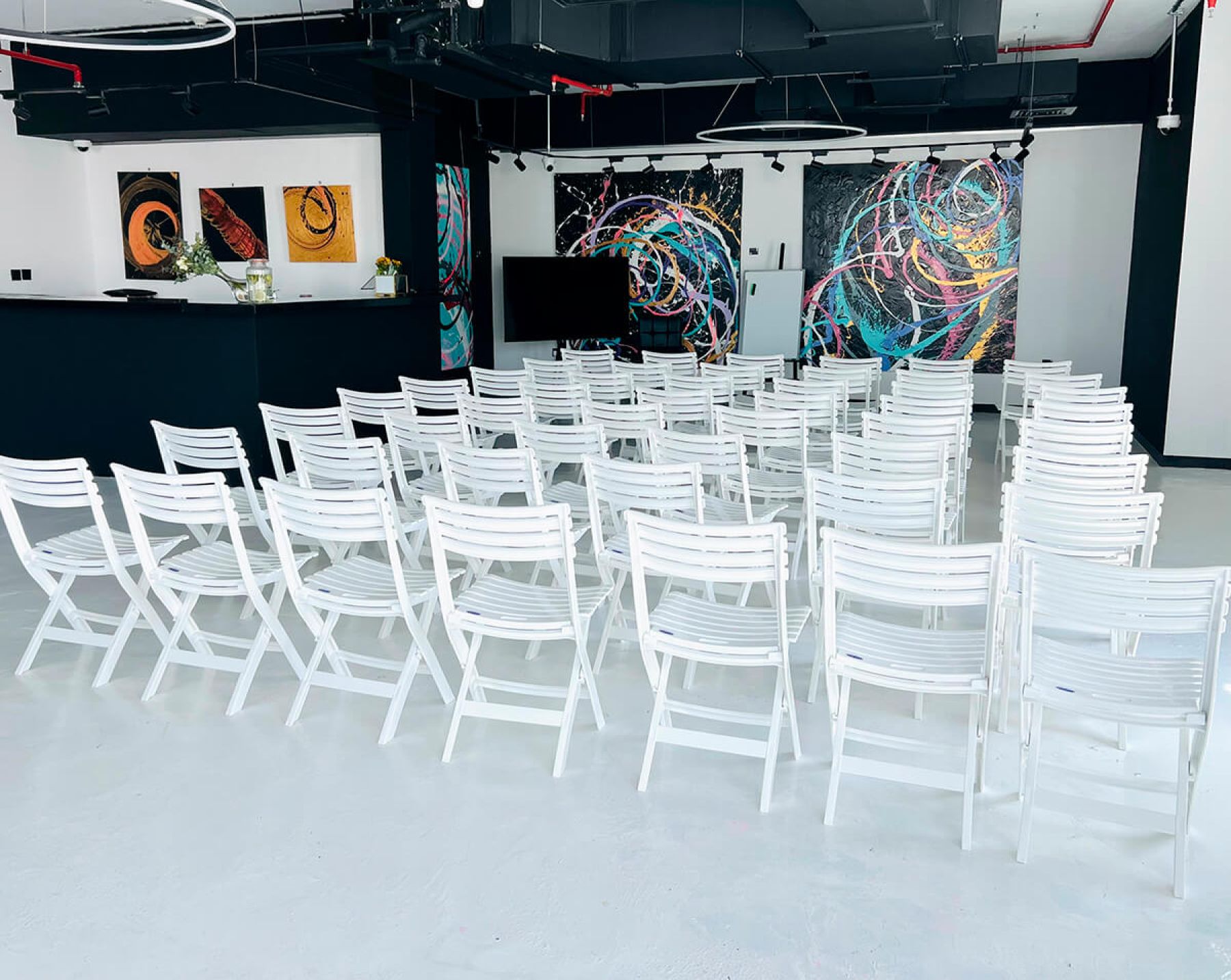 Современное искусство в галерее Markofken