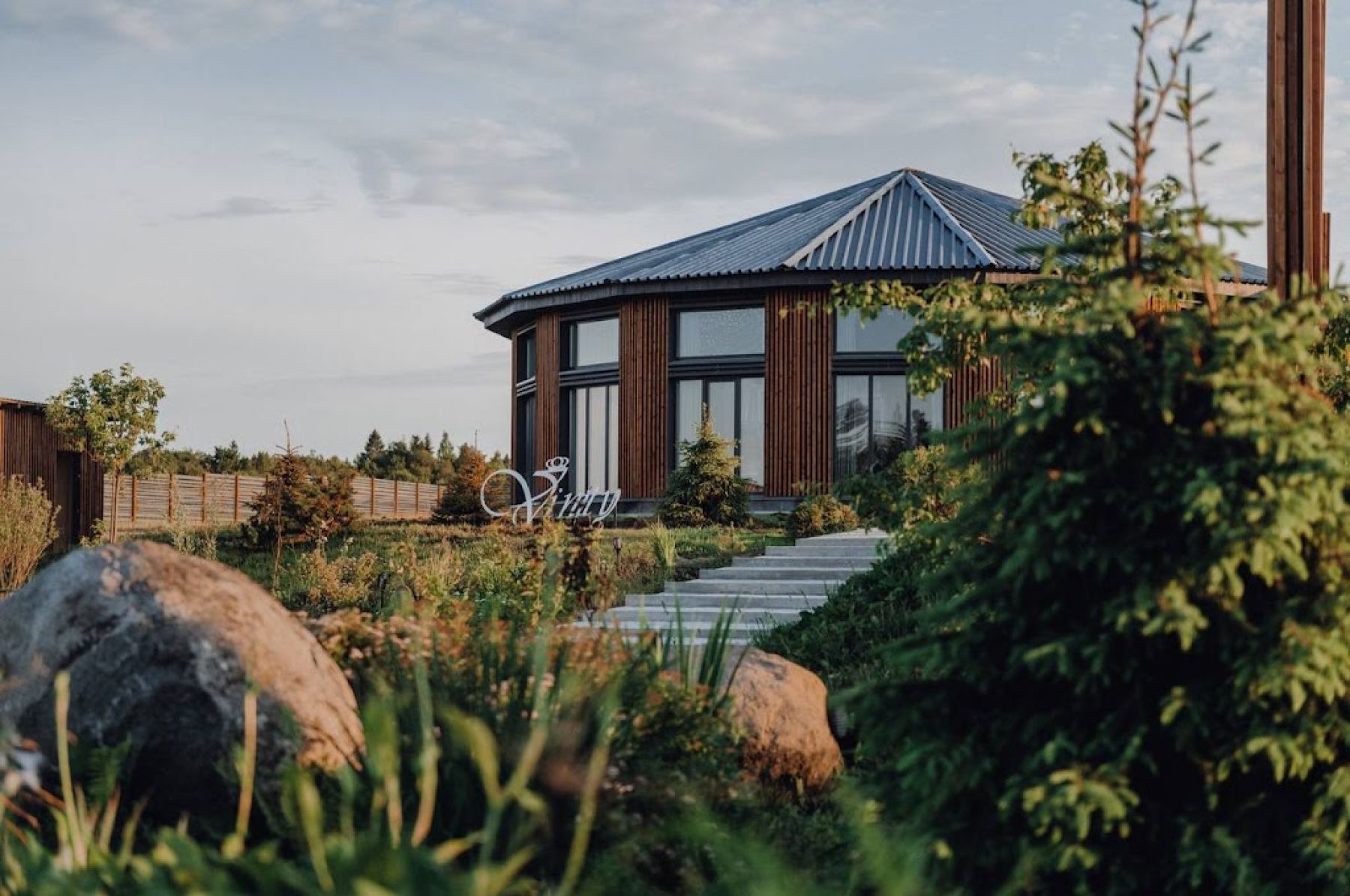 Интерьер банкетного зала Vinity Forest