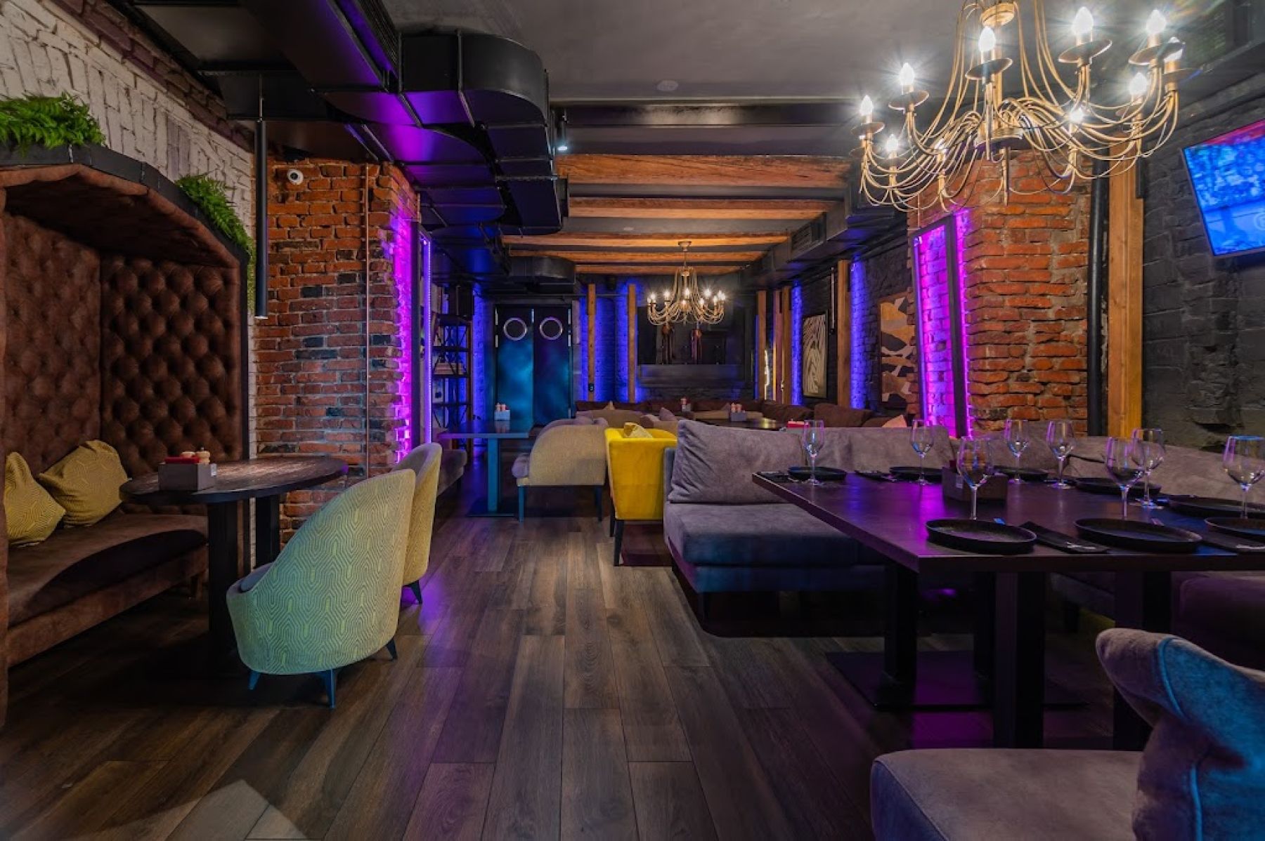 Лаунж-ресторан Feromon - интерьер