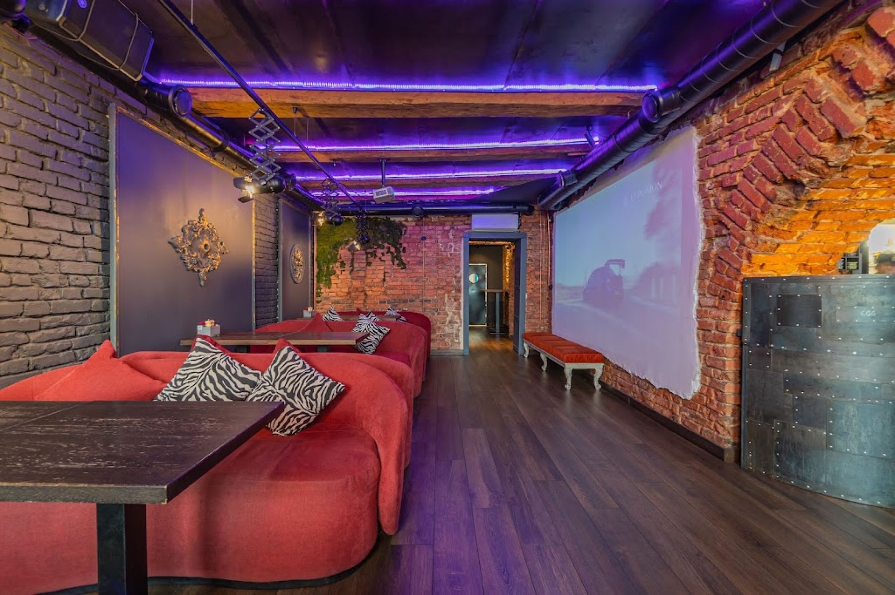 Стилизация зала для мероприятия в Feromon