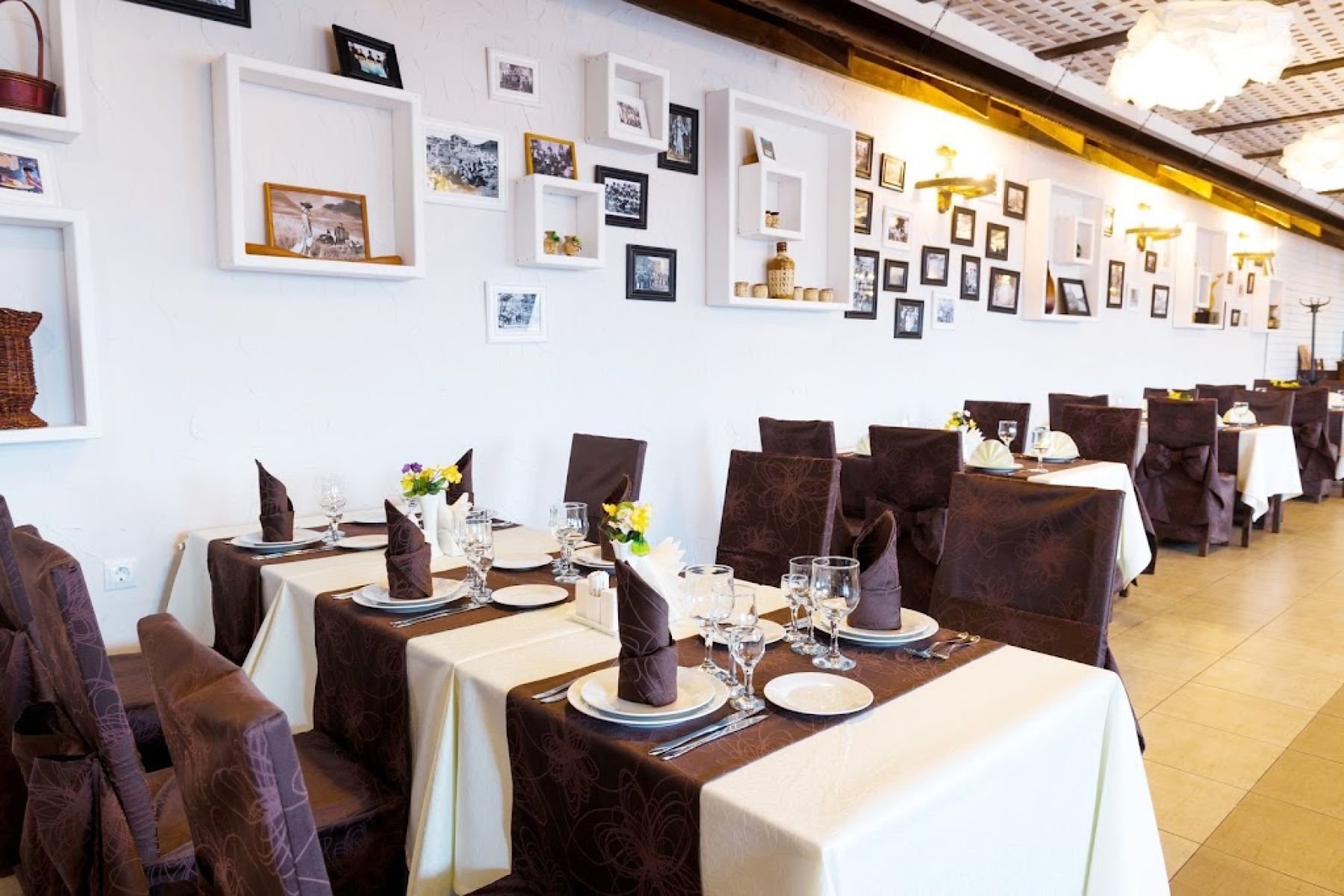 Интерьер ресторана Усадьба