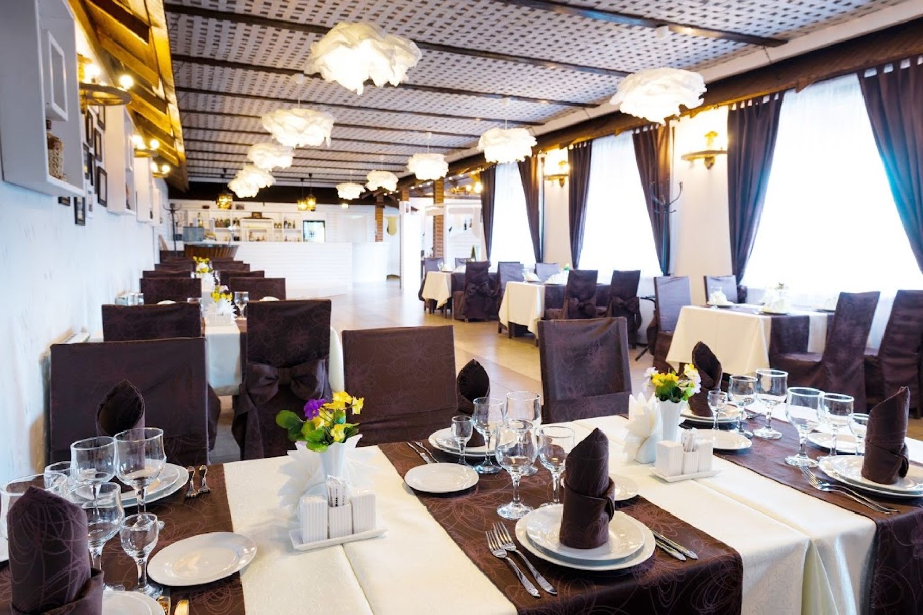 Зал для мероприятий в ресторане Усадьба