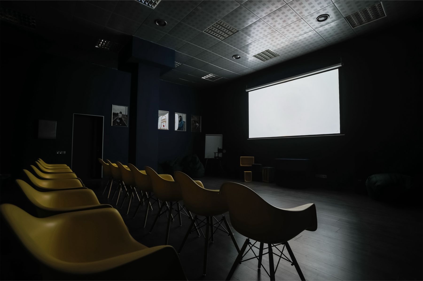 Терраса арт-пространства ТvоёКино