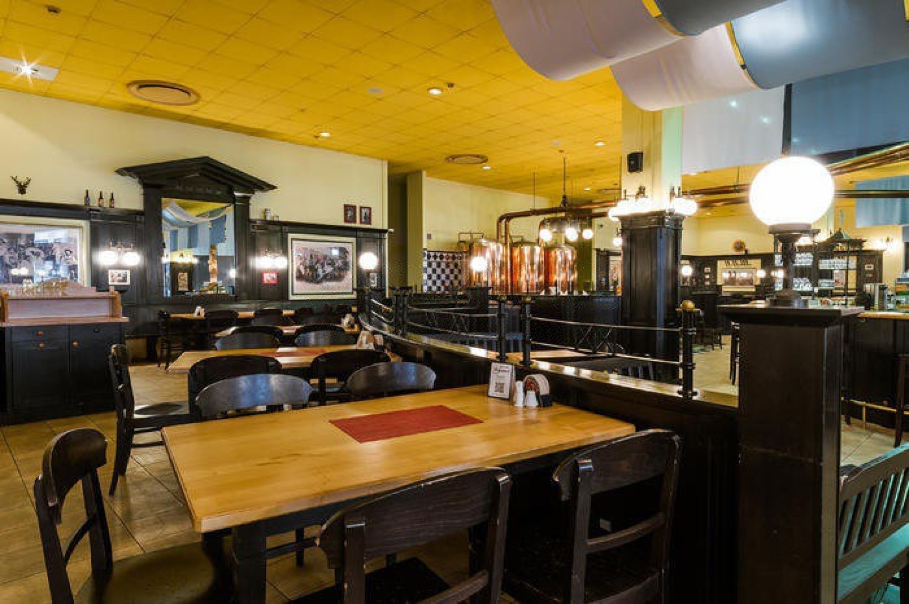 Интерьер ресторана Park Inn by Radisson Pulkovskaya