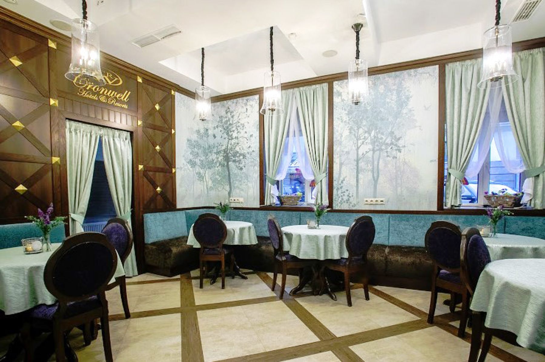 Зал ресторана Фаворит для проведения мероприятий