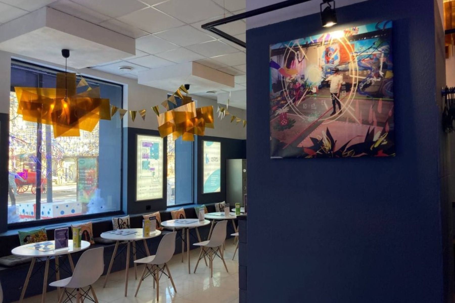 Зона для проведения вечеринок в лофте