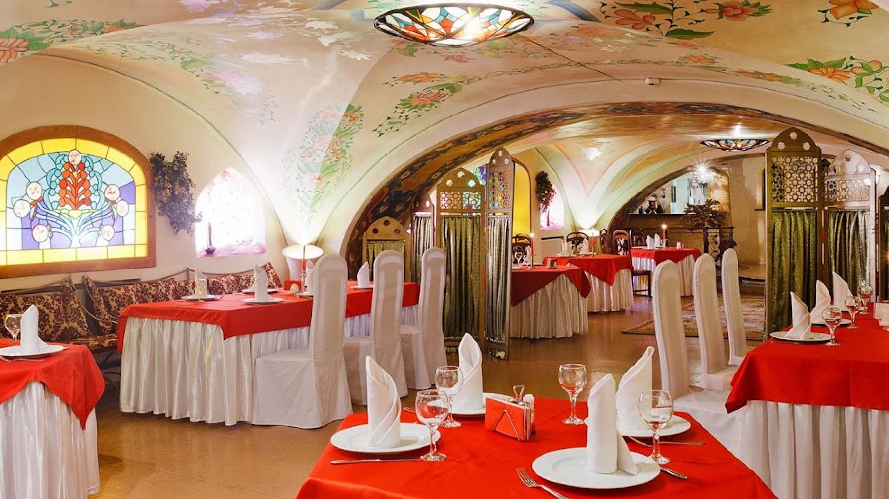 Банкетный зал "1001 Ночь" - детали интерьера