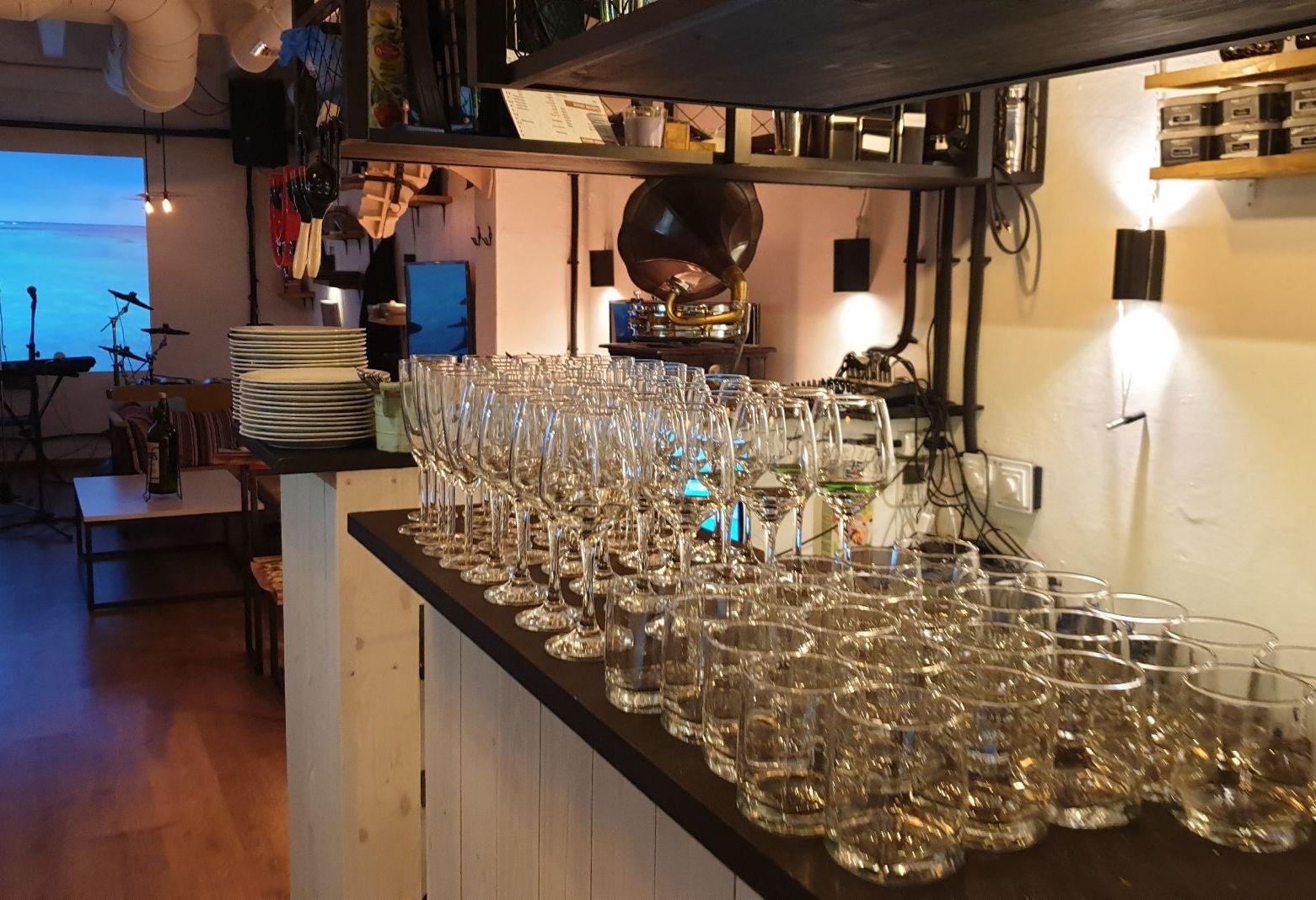 Уютный уголок для отдыха в лофте