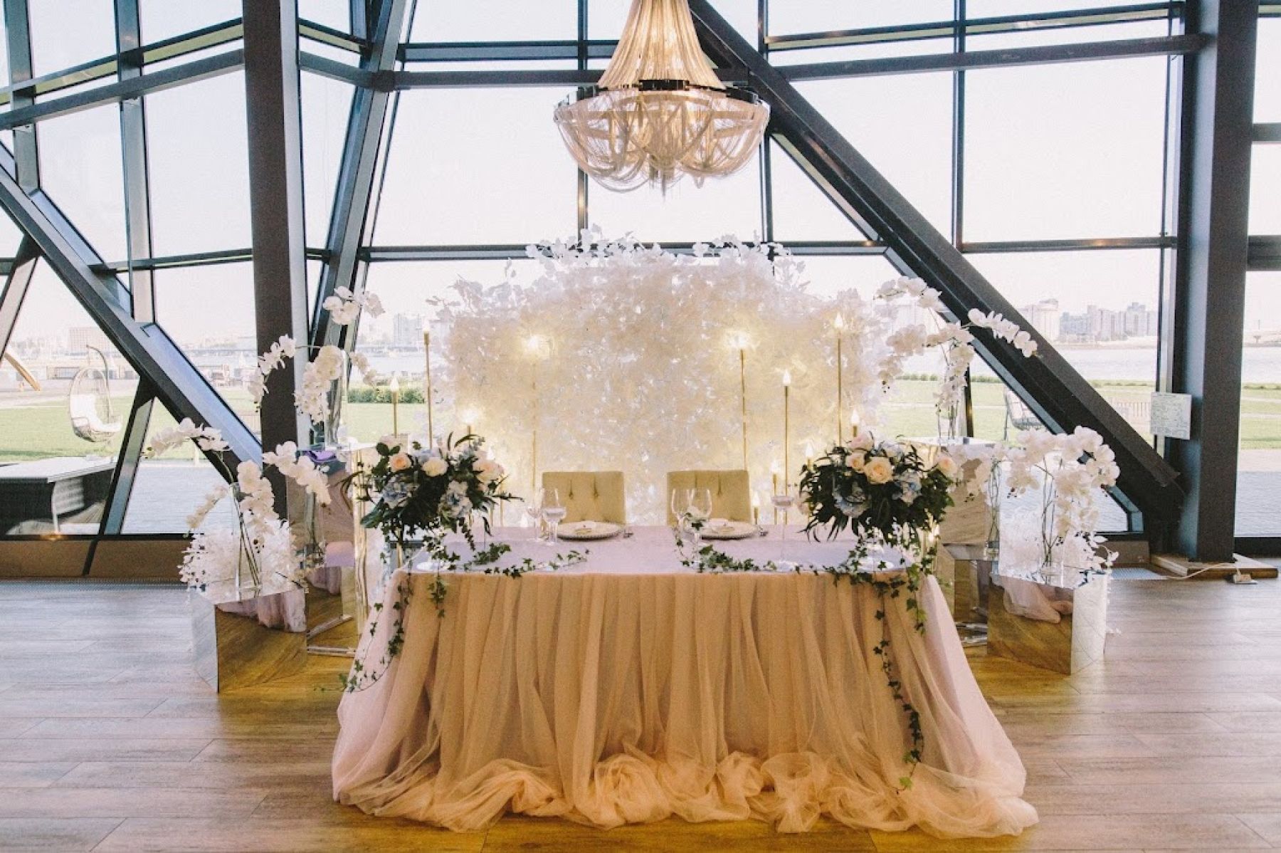 Интерьер банкетного зала Royal Beach