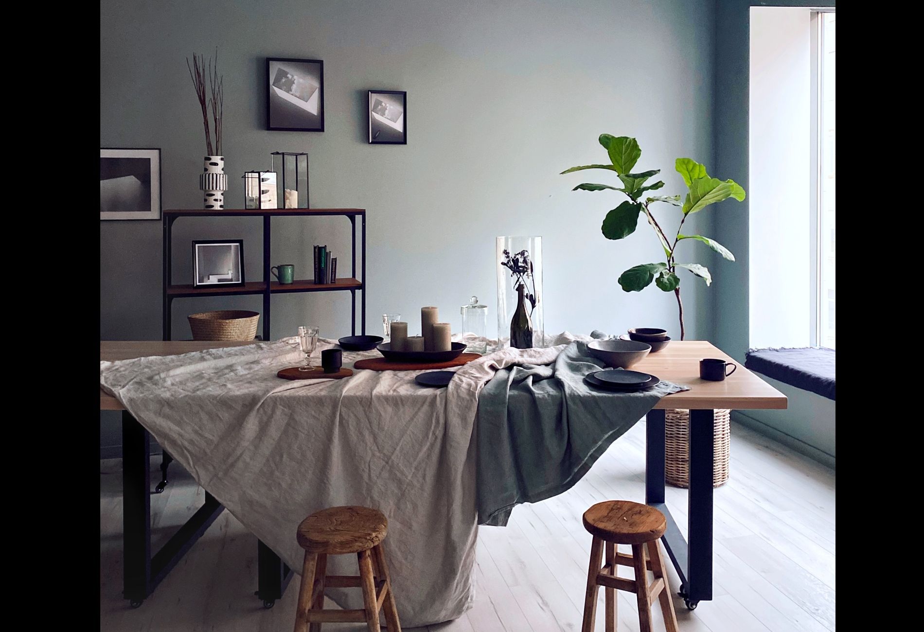 Уютная атмосфера зала на антресоли в Москве