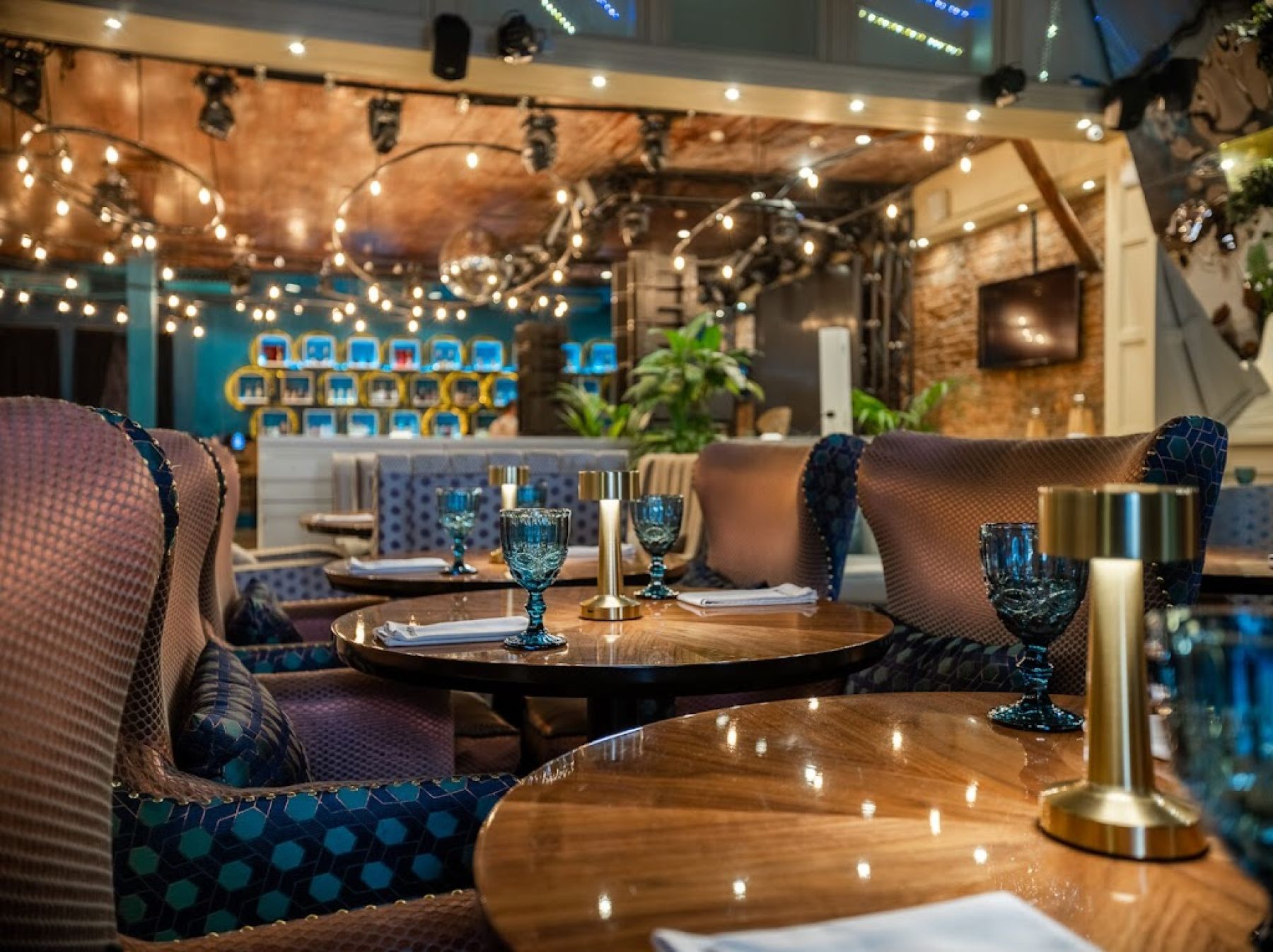 Интерьер ресторана MADAGASCAR