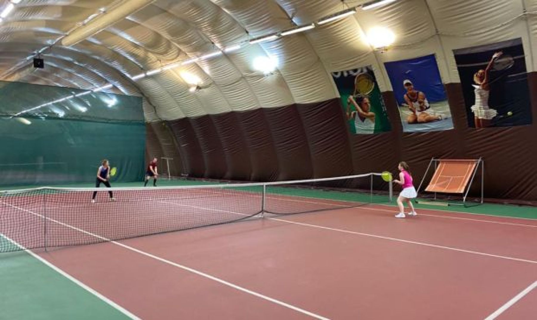 Душевая зона в COOLTENNIS на Бауманской