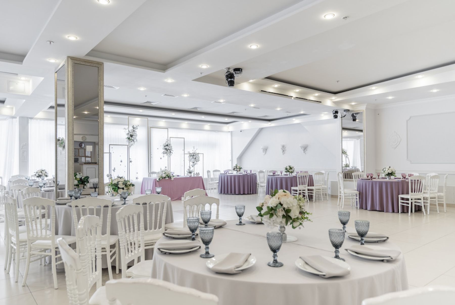 Велком-зона в ресторане "Amulet"