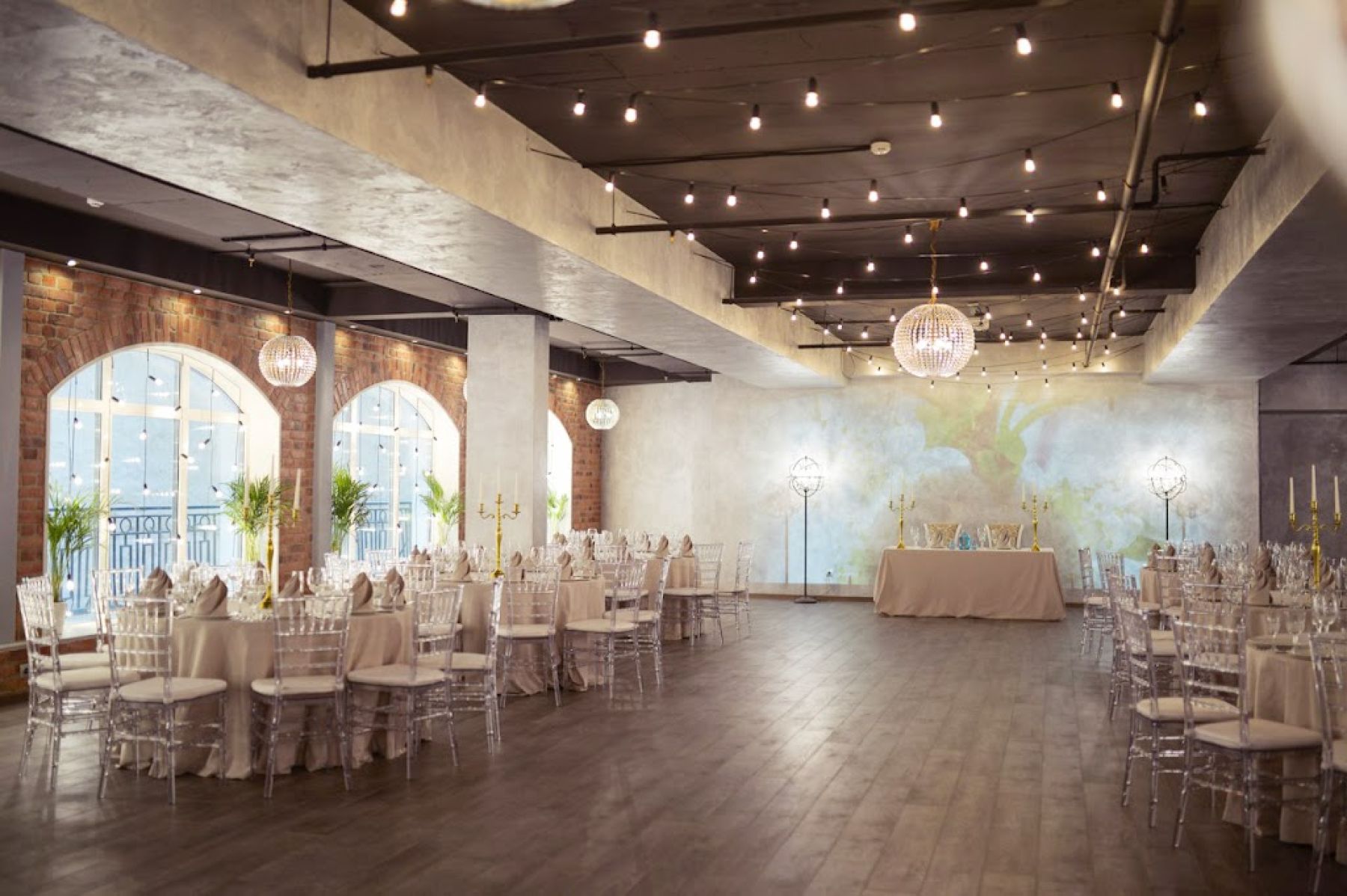 Крыша Атриум Холл - зона для выездной регистрации